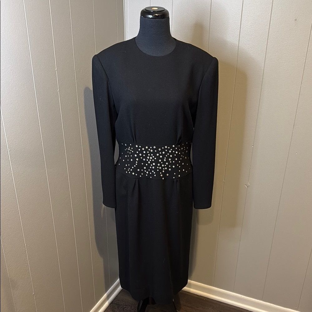 Saks Fifth Avenue David Hayes Women’s Large Black Sheath Dr