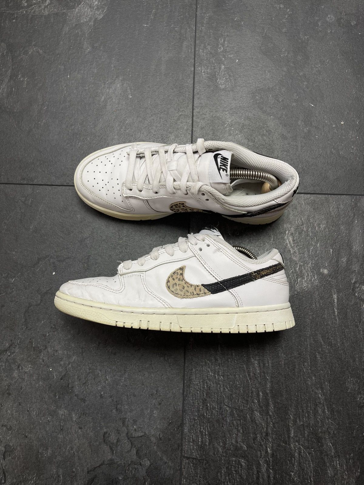 Vintage Nike Dunk Low SE Primal White Size US 4.5 / IT 34.5 - 8 Thumbnail