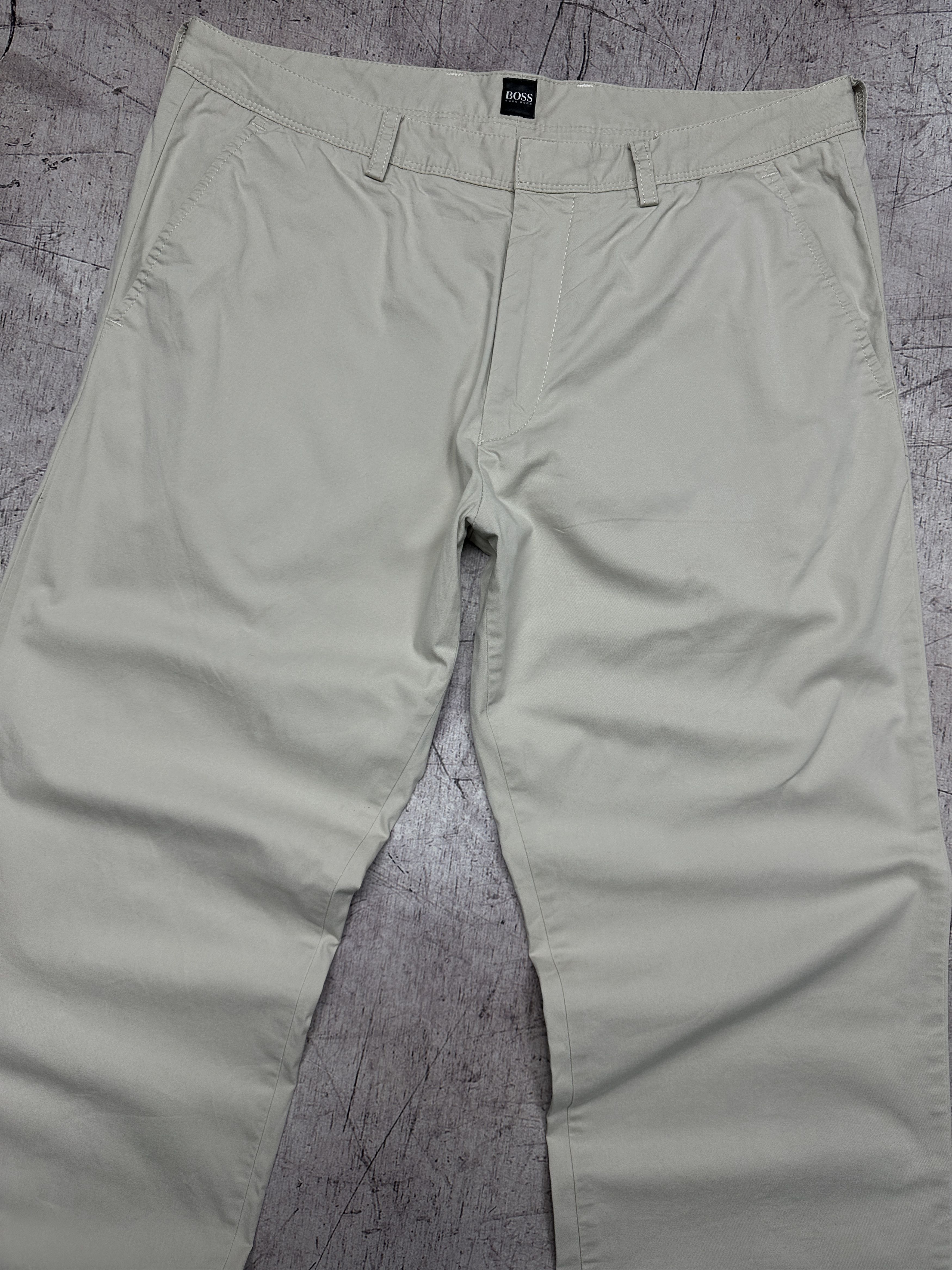 Hugo Boss Hugo Boss Vintage Mens Chino Pants Size US 34 / EU 50 - 2 Thumbnail