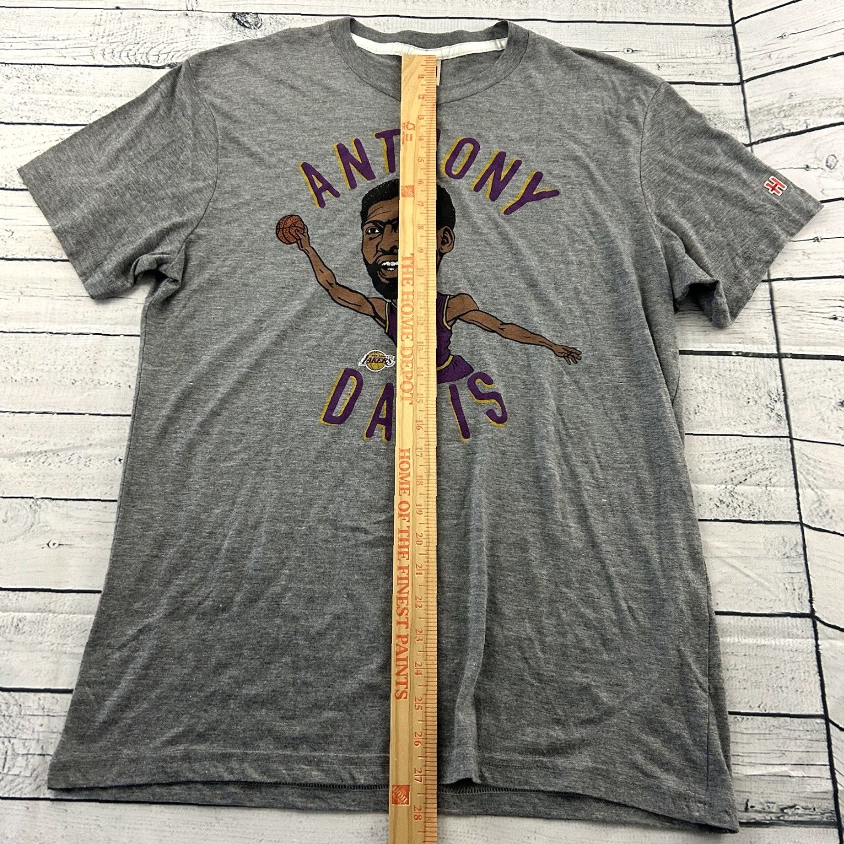 Vintage Homage Anthony Davis Lakers Short Sleeve T Shirt Men's L Gray Size US L / EU 52-54 / 3 - 3 Thumbnail