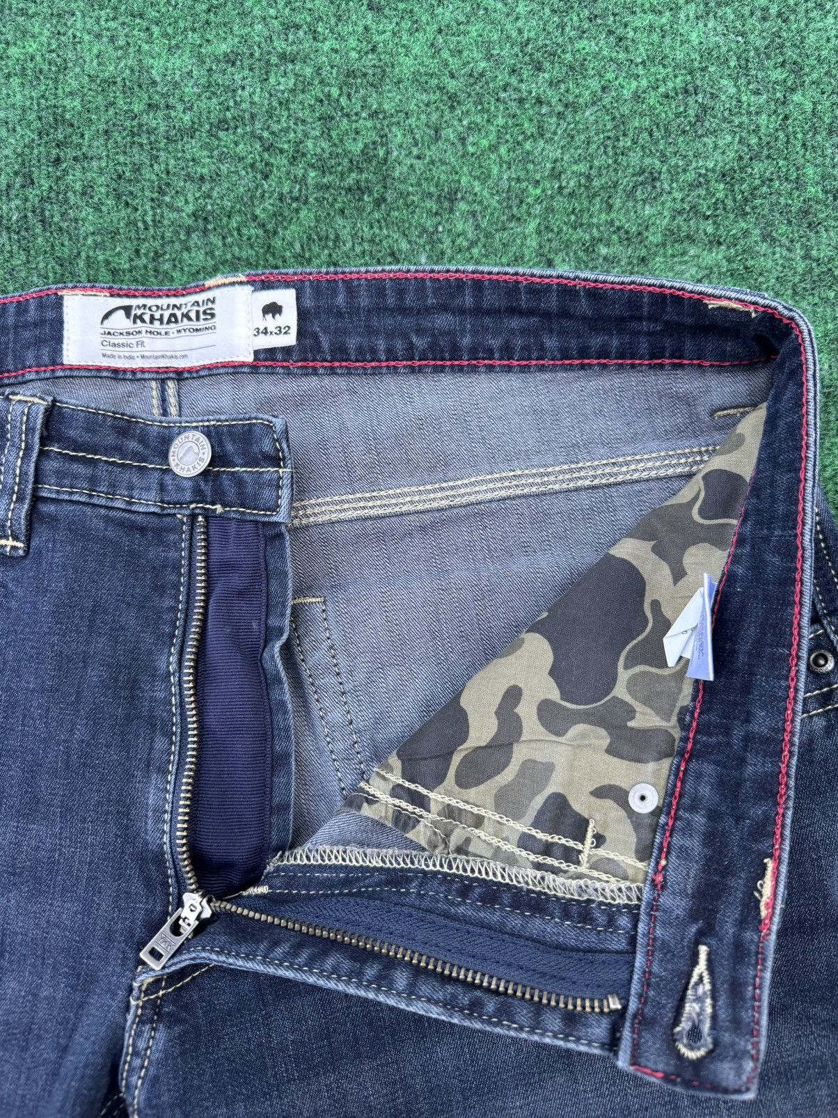 Mountain Khakis Mountain Khakis Classic Fit denim jeans Size US 34 / EU 50 - 2 Thumbnail