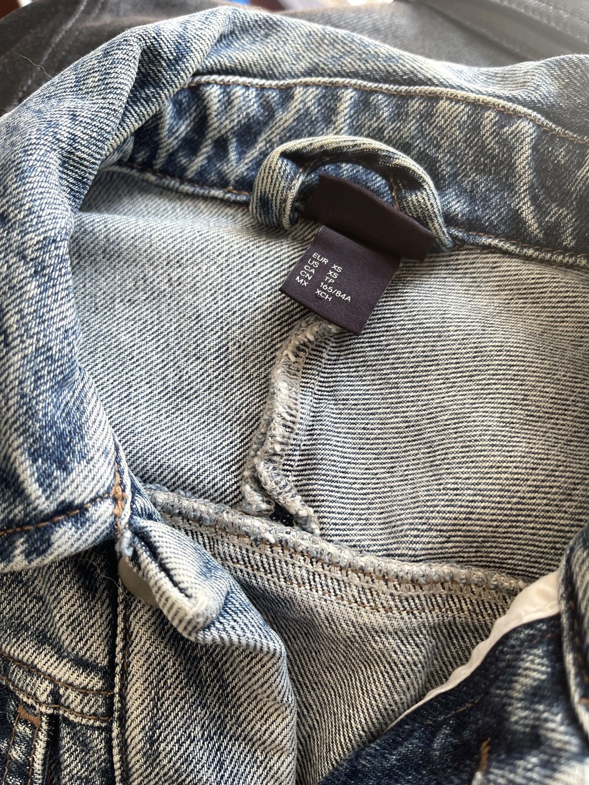 H&M Hm x vetements denim jackets xs Size US XS / EU 42 / 0 - 2 Thumbnail