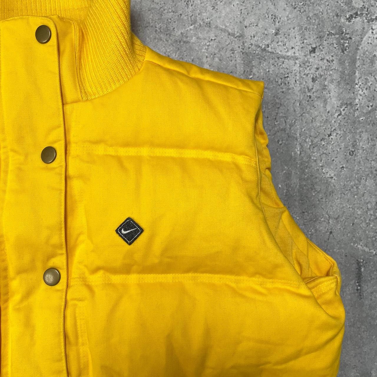 Nike Vintage 2000s Nike Trail Runners Y2K Down Vest Women’s m Size M / US 6-8 / IT 42-44 - 7 Thumbnail
