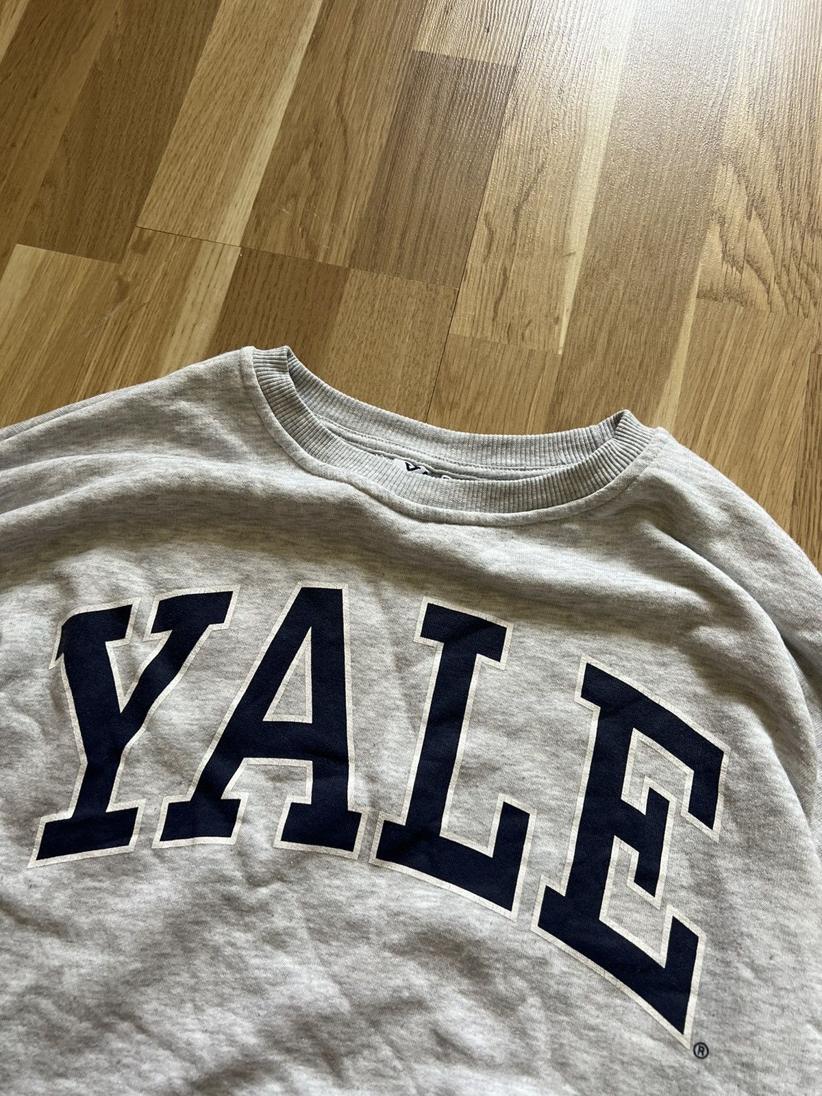 Vintage Vintage Yale University oversized sweatshirt grey 90s Size US M / EU 48-50 / 2 - 4 Thumbnail