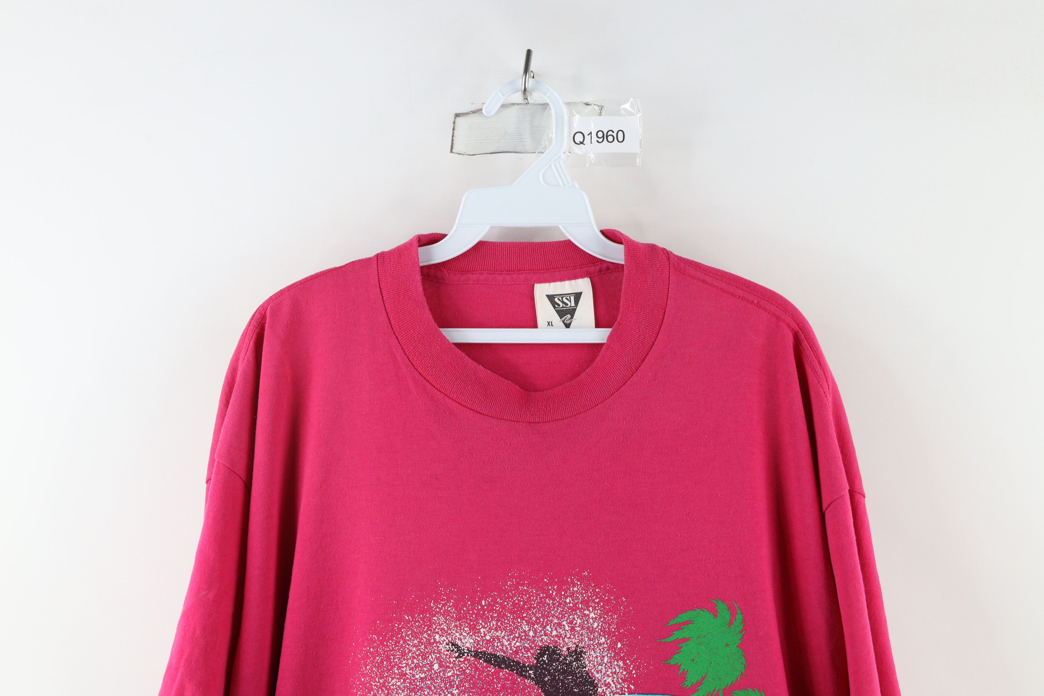 Vintage Vintage 90s Streetwear Out Surf City California T-Shirt USA Size US XL / EU 56 / 4 - 2 Thumbnail