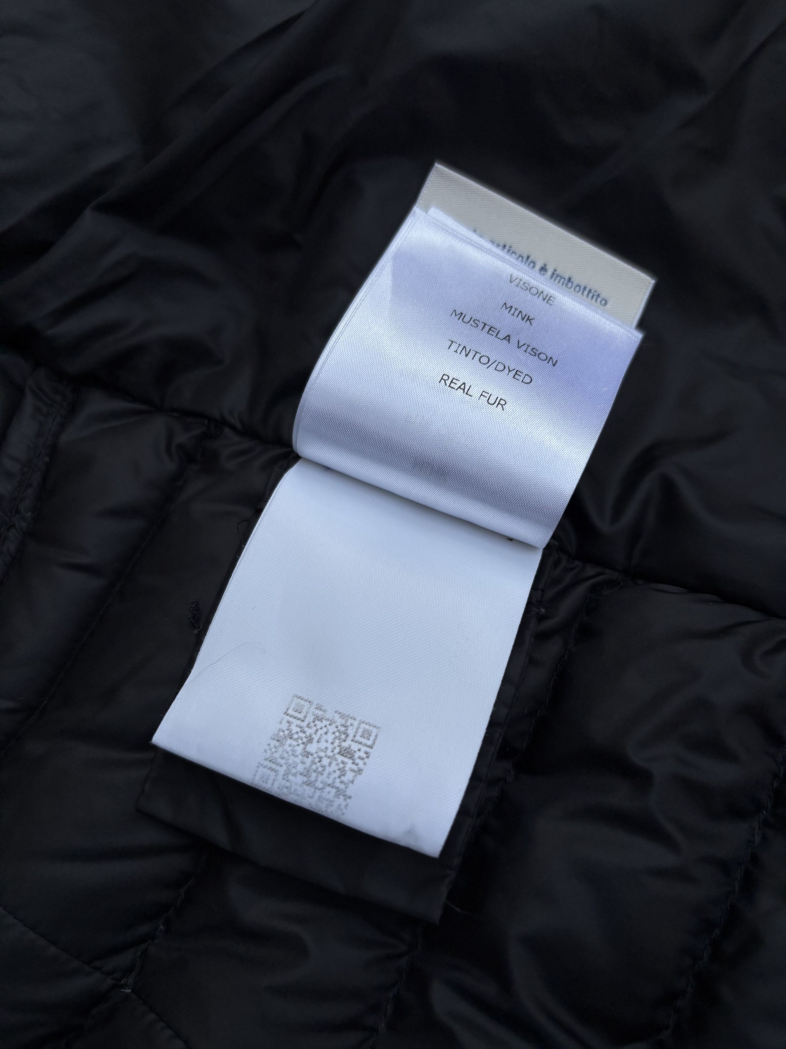 Moncler Moncler Barbelfur Down Coat Jacket quilted Size M / US 6-8 / IT 42-44 - 18 Thumbnail