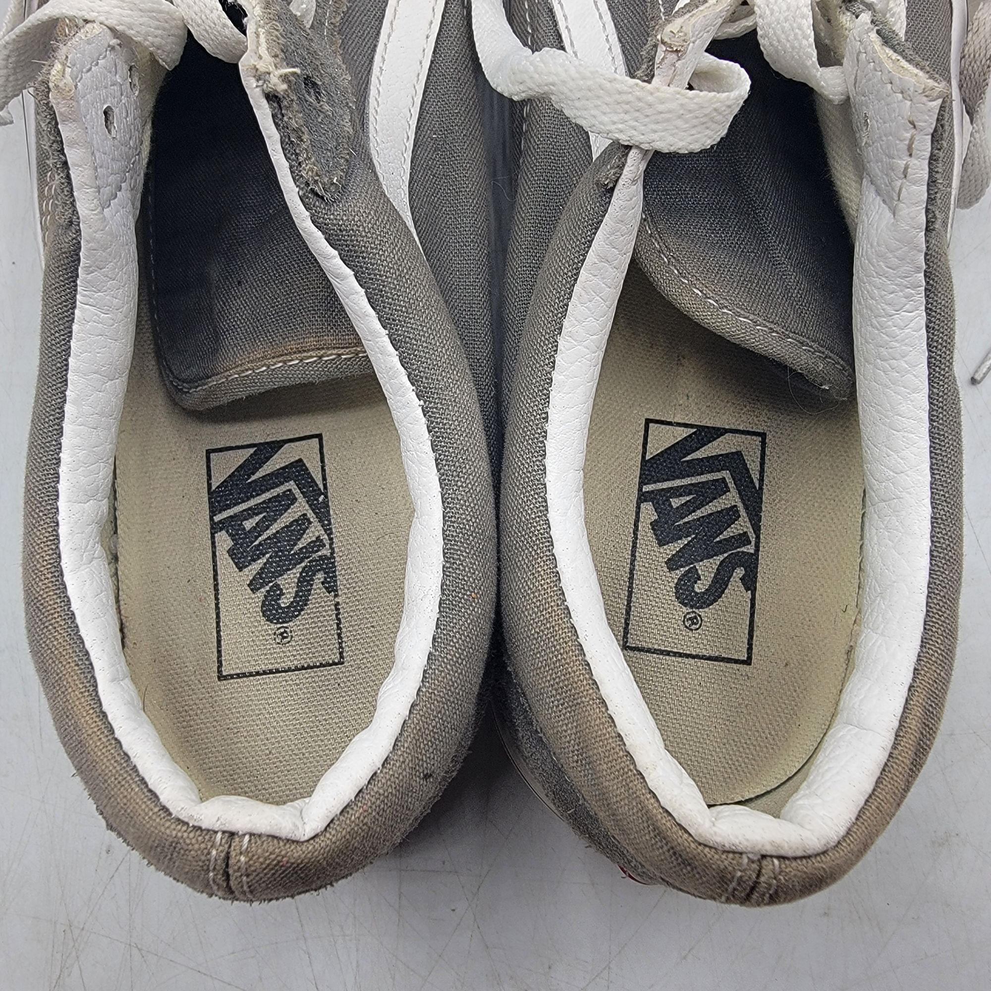 Vans Vans Old Skool Mens 9.5 Gray White Sneaker Shoes Skate Casua Size US 9.5 / EU 42-43 - 6 Thumbnail