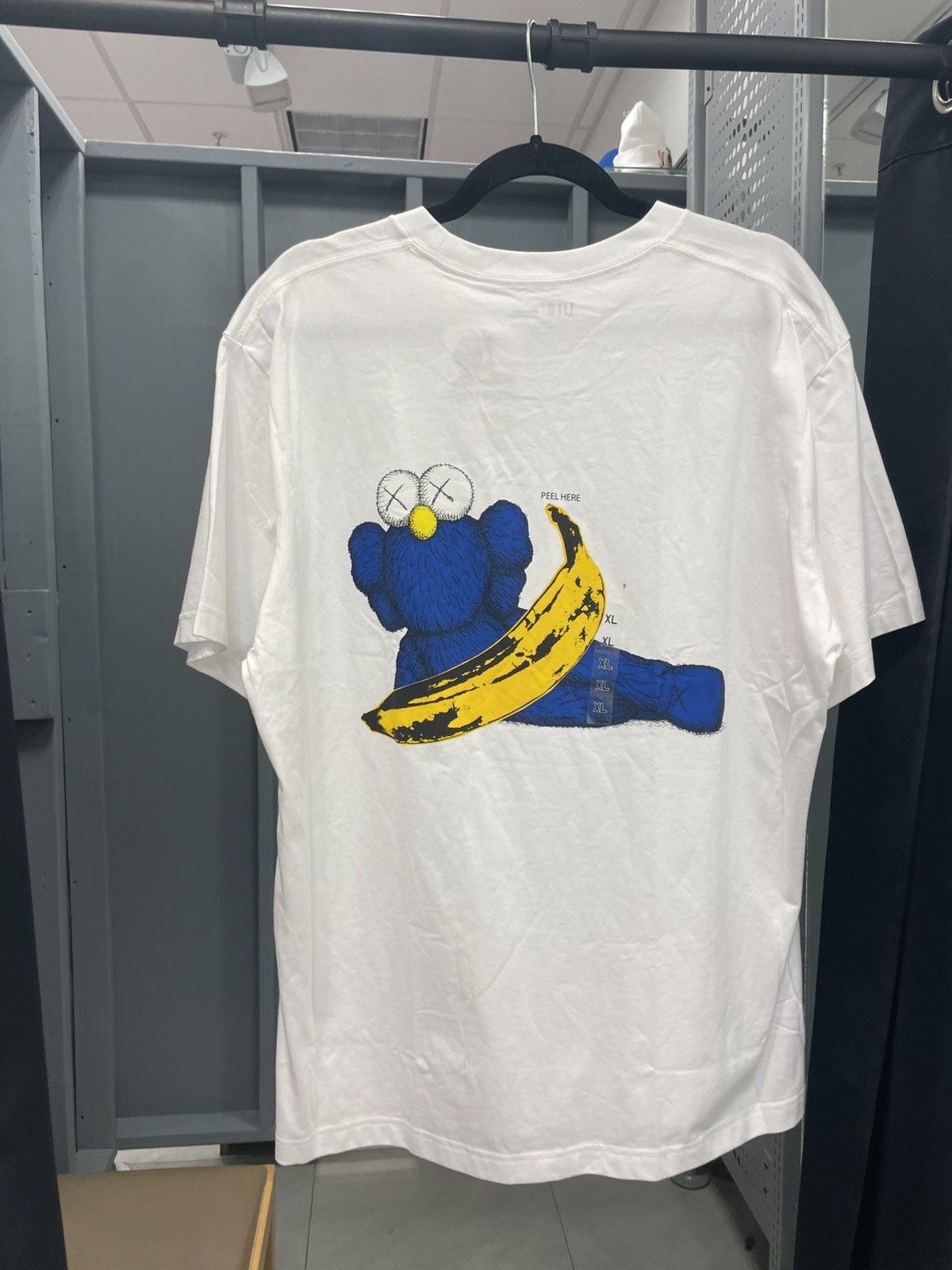 Andy Warhol × Kaws × Uniqlo Kaws x Andy Warhol tee shirt Size US XL / EU 56 / 4 - 2 Thumbnail