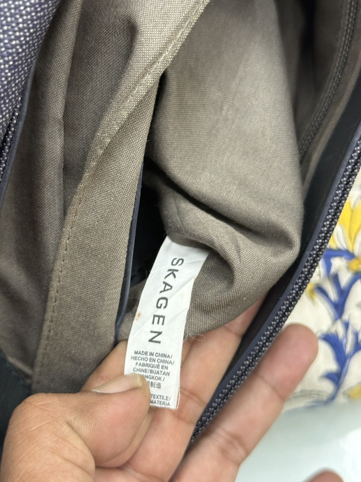 Skagen 🔥🔥🔥ARCHIVE SKAGEN SLING BAG Size ONE SIZE - 13 Thumbnail