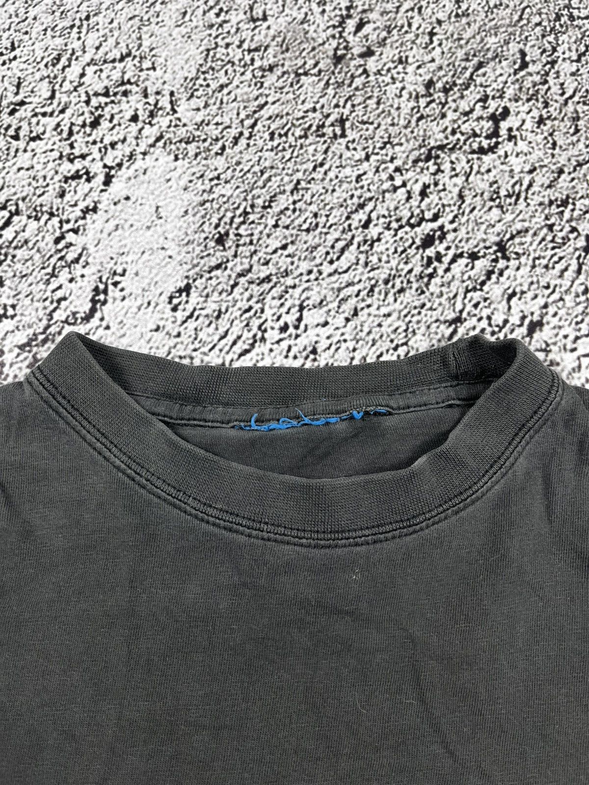 Band Tees Vintage Y2K Humor «What am I doing here» big logo faded tee Size US M / EU 48-50 / 2 - 10 Thumbnail