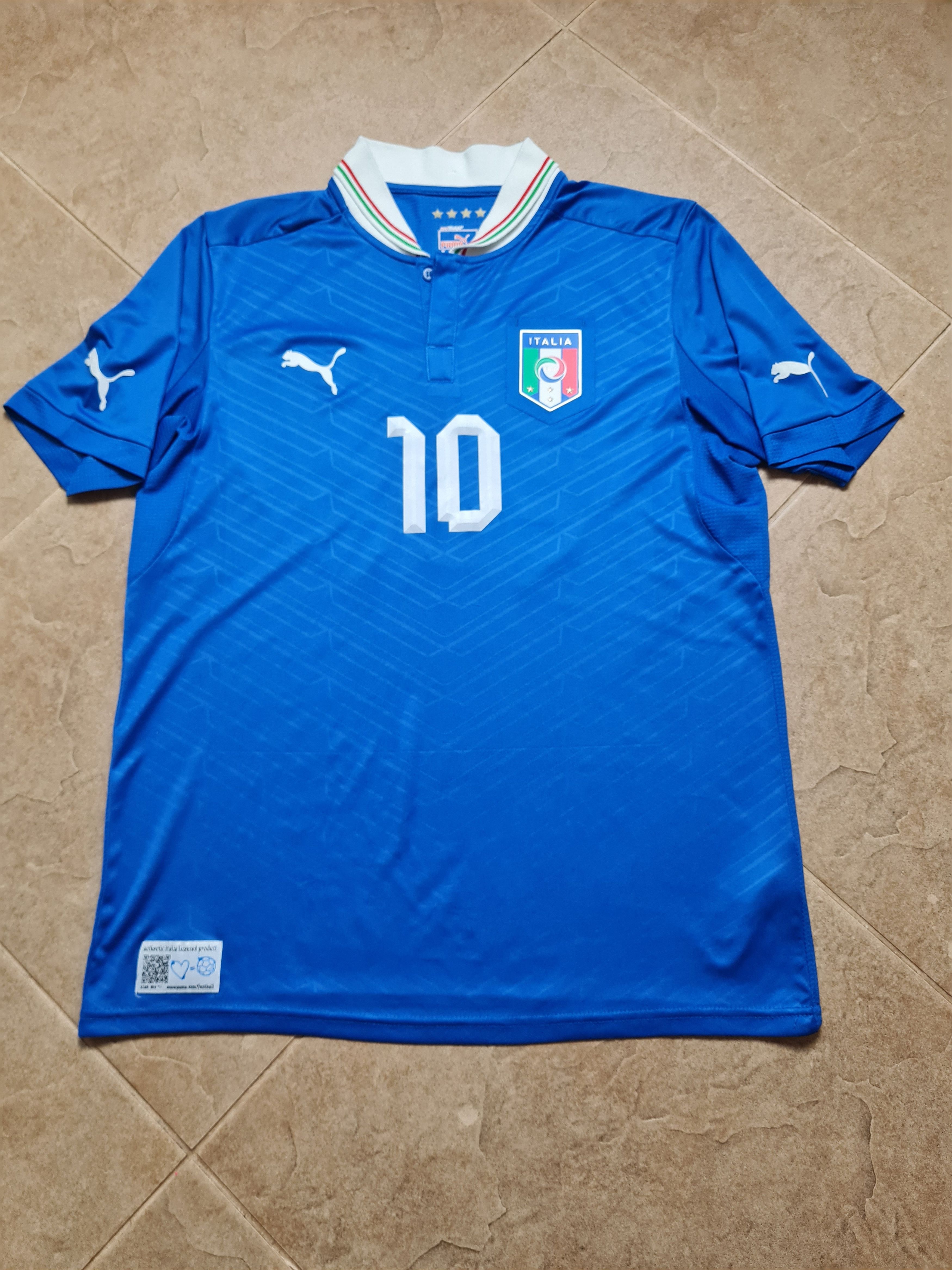 Puma Jersey maglia italia #10 Cassano Euro 2012 Euro Jersey Puma Size US L / EU 52-54 / 3 - 5 Thumbnail