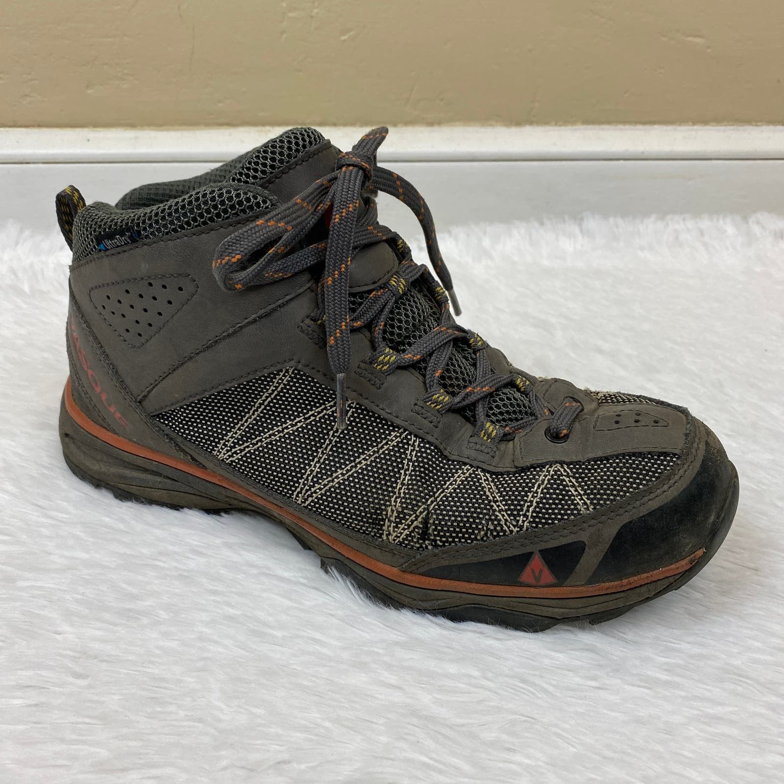 vasque monolith mid wp hiking boots