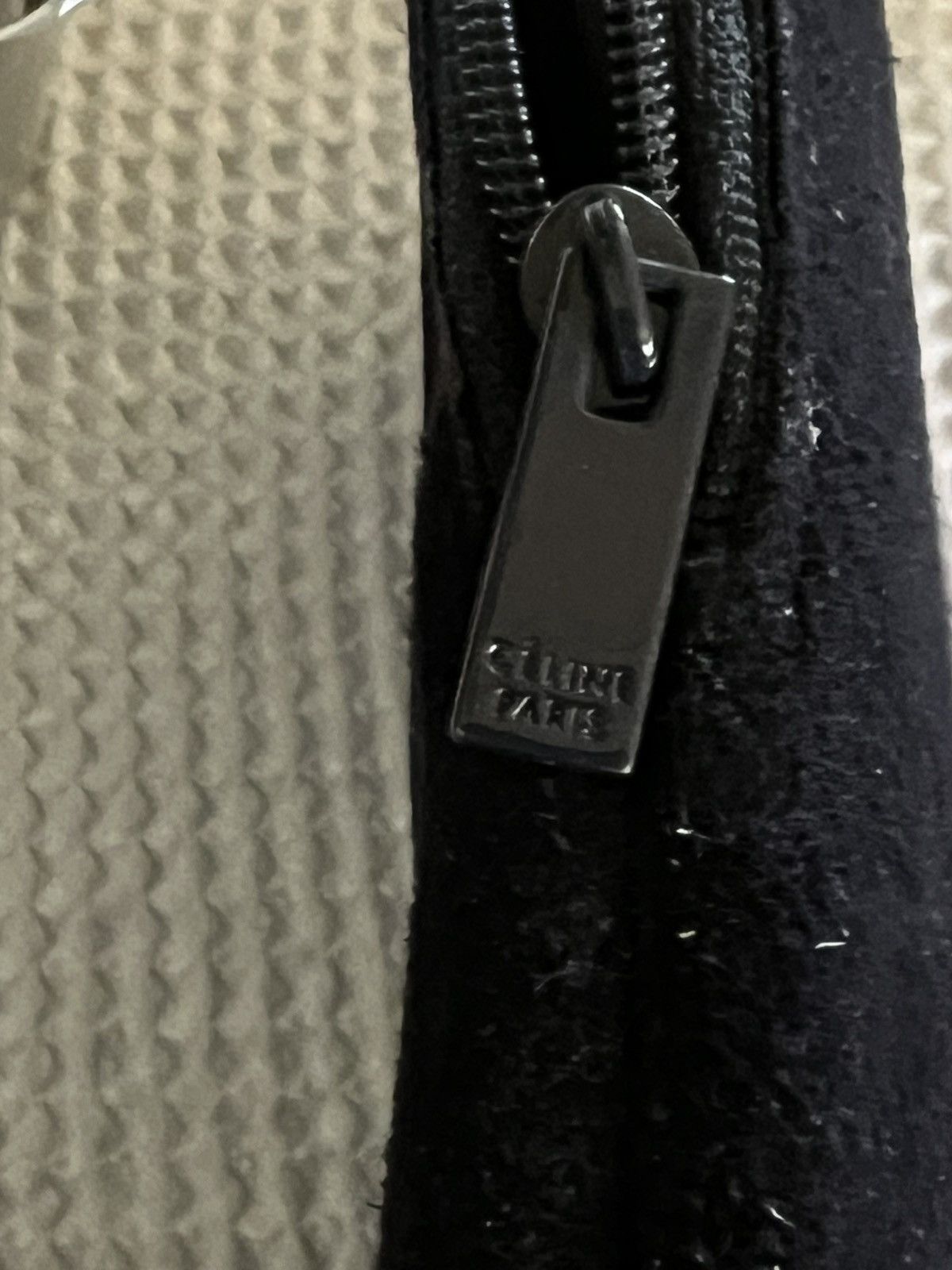 Other Celine Paris Black Suede Sunglass Zipper Pouch Case Size ONE SIZE - 7 Thumbnail