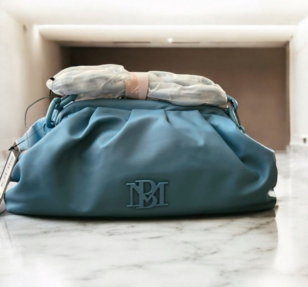 Badgley Mischka NWT Bagley Mishka Clutch w/Chain Strap Size ONE SIZE - 3 Thumbnail