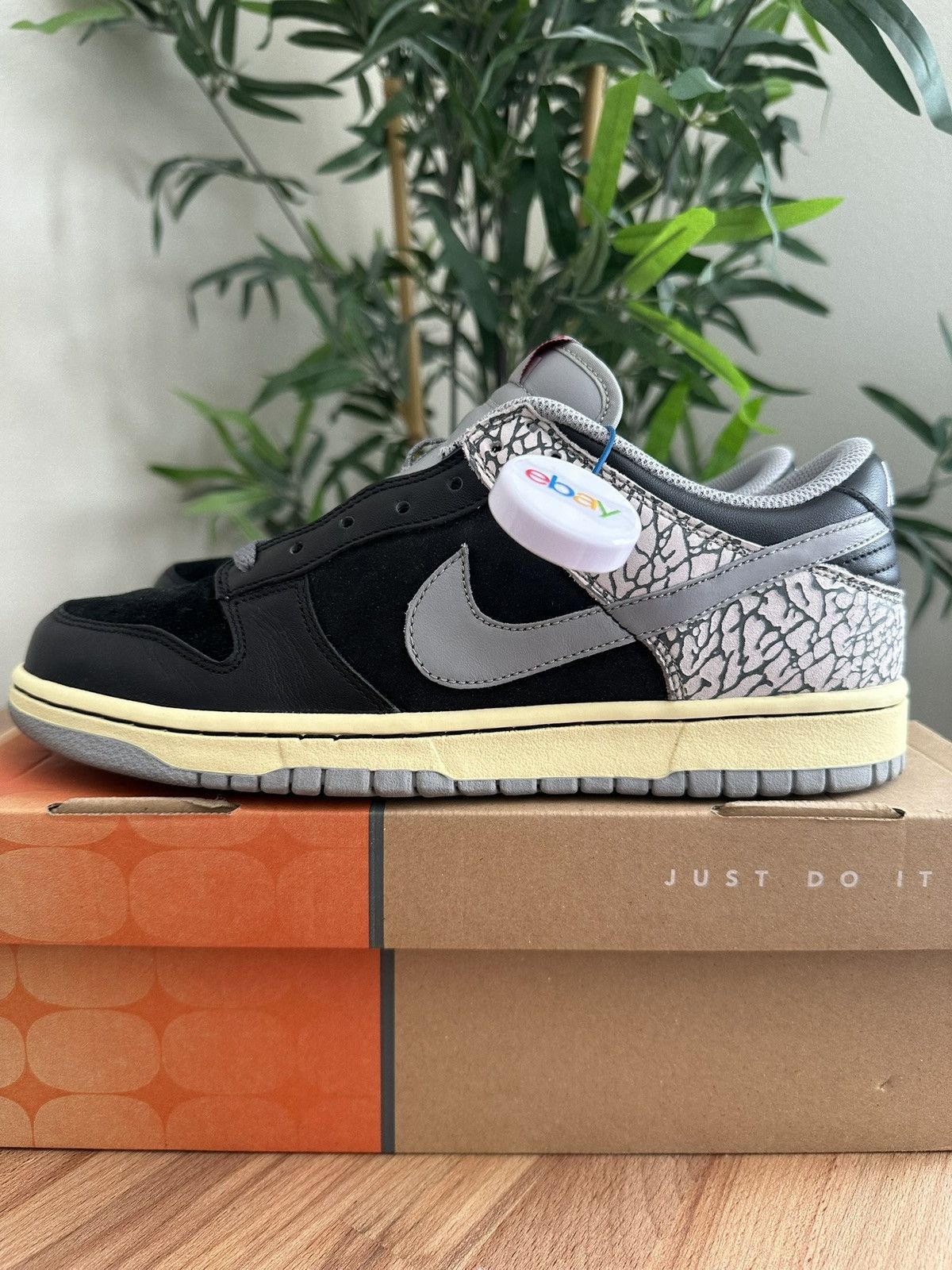 Nike Nike Dunk Low CL Jordan Pack Black Cement Size US 9 / EU 42 - 4 Thumbnail