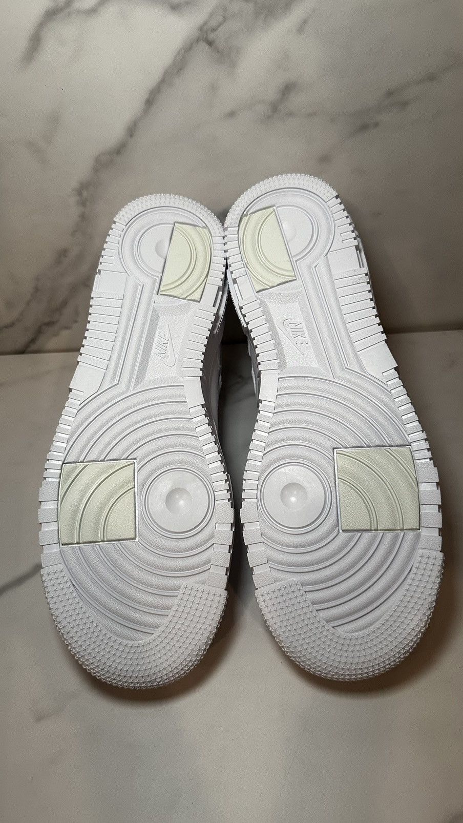 Nike Nike Air Force 1 Size US 11 / IT 41 - 10 Thumbnail