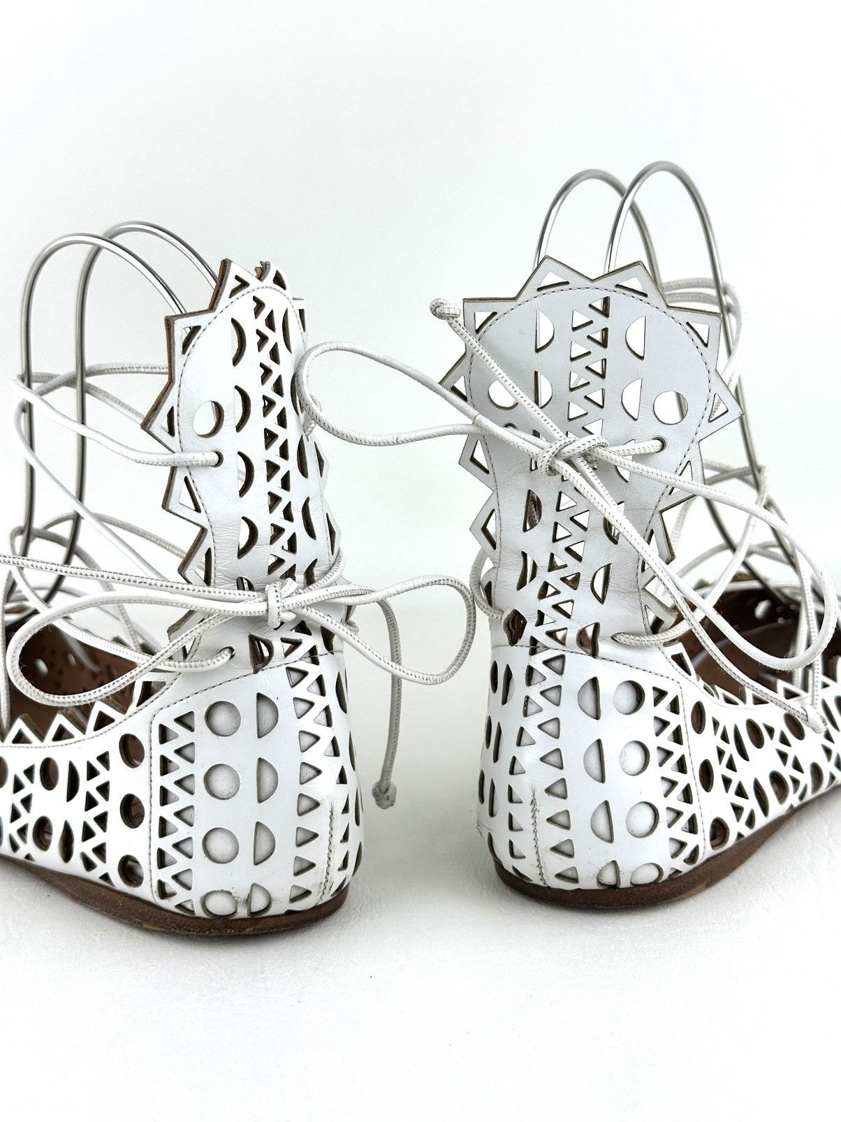 Alaia ALAIA Cut-Out Lace Up Ballet Flats Size US 7 / IT 37 - 6 Thumbnail
