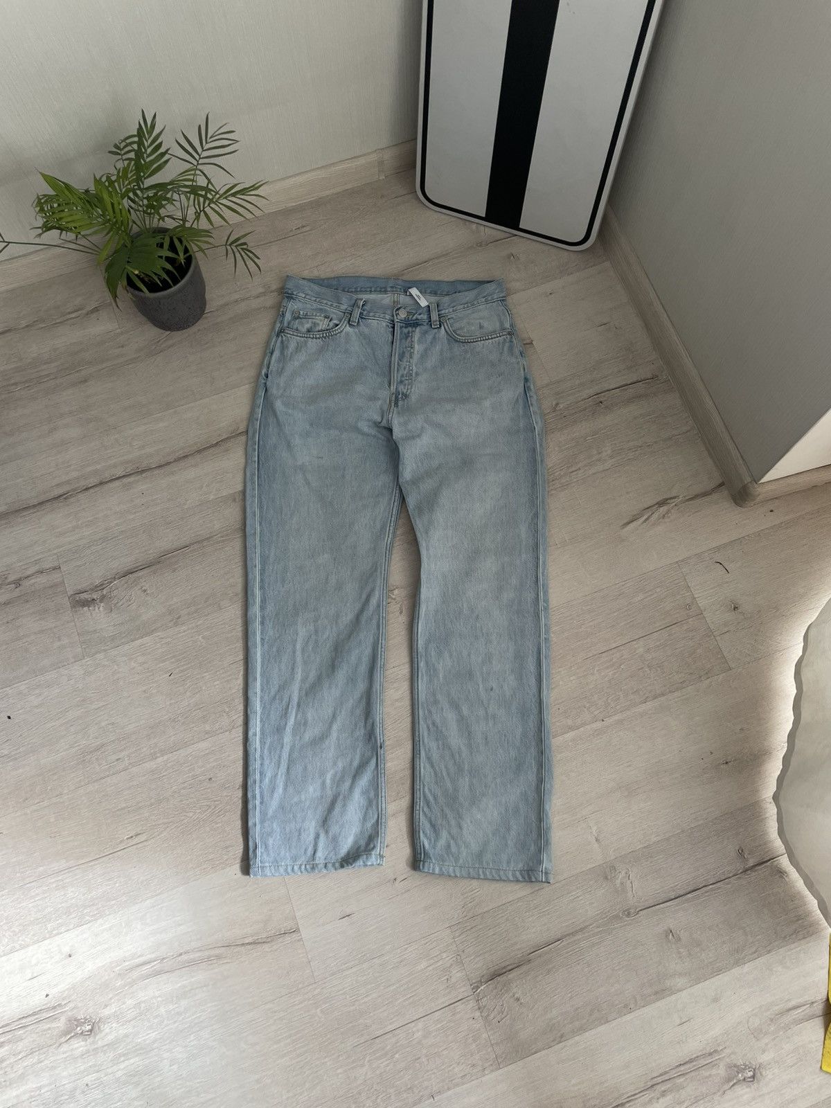 Designer × Weekday Pant Weekday Space Denim Astro Jeans Rela Straight 29x32 Y2k Size US 30 / EU 46 - 2 Thumbnail
