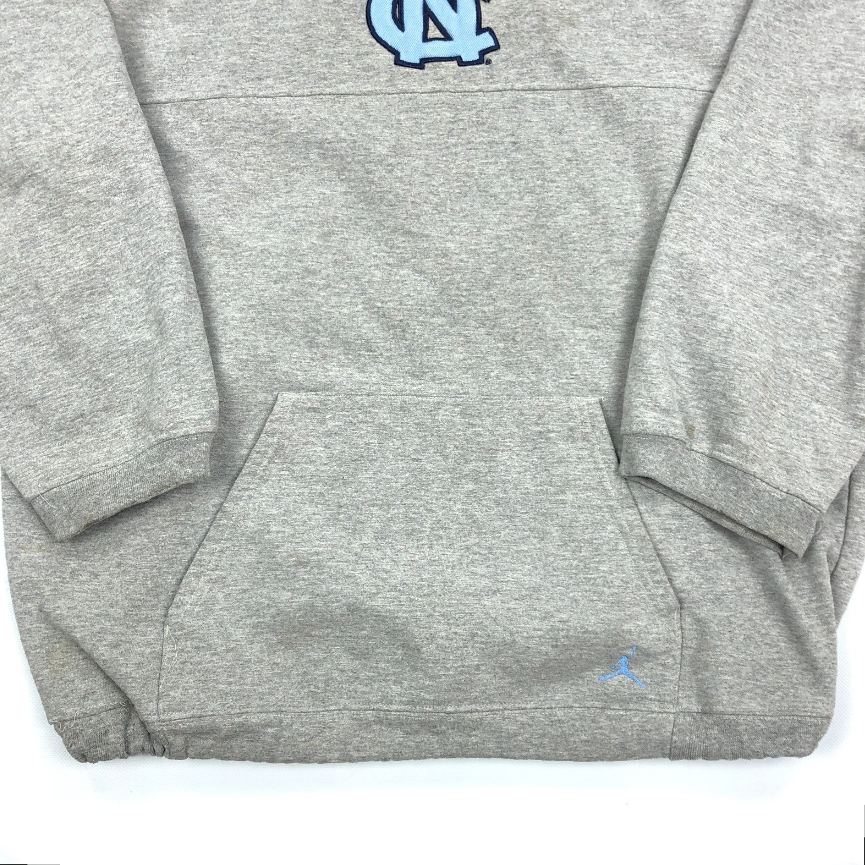 Jordan Brand VINTAGE Jordan UNC Tar Heels Fleece Hoodie Mens 2XL Gray Nike Sweatshirt Pullover Hooded Basketball Logo Neon? Size US XXL / EU 58 / 5 - 2 Thumbnail
