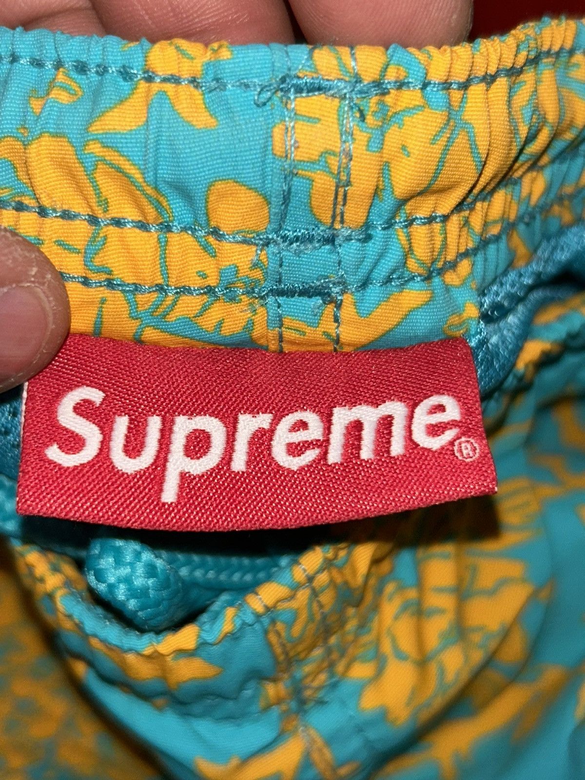 Supreme Supreme Nylon Water Shorts Teal Floral SS20 size XL NEW Size US 36 / EU 52 - 4 Thumbnail