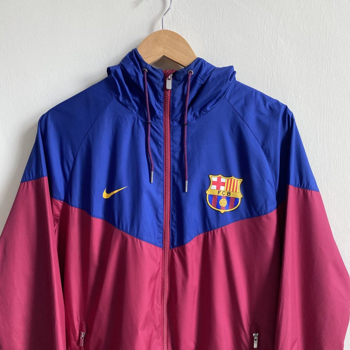 Nike NIKE FC BARCELONA WINDBREAKER Size US L / EU 52-54 / 3 - 2 Thumbnail