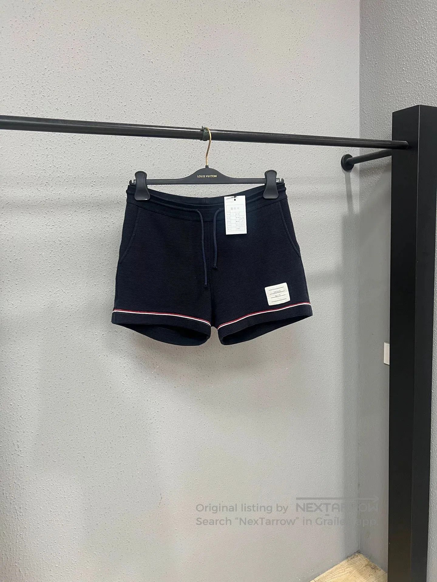 Thom Browne Thom Browne Shorts. Size US 32 / EU 48 - 1 Thumbnail