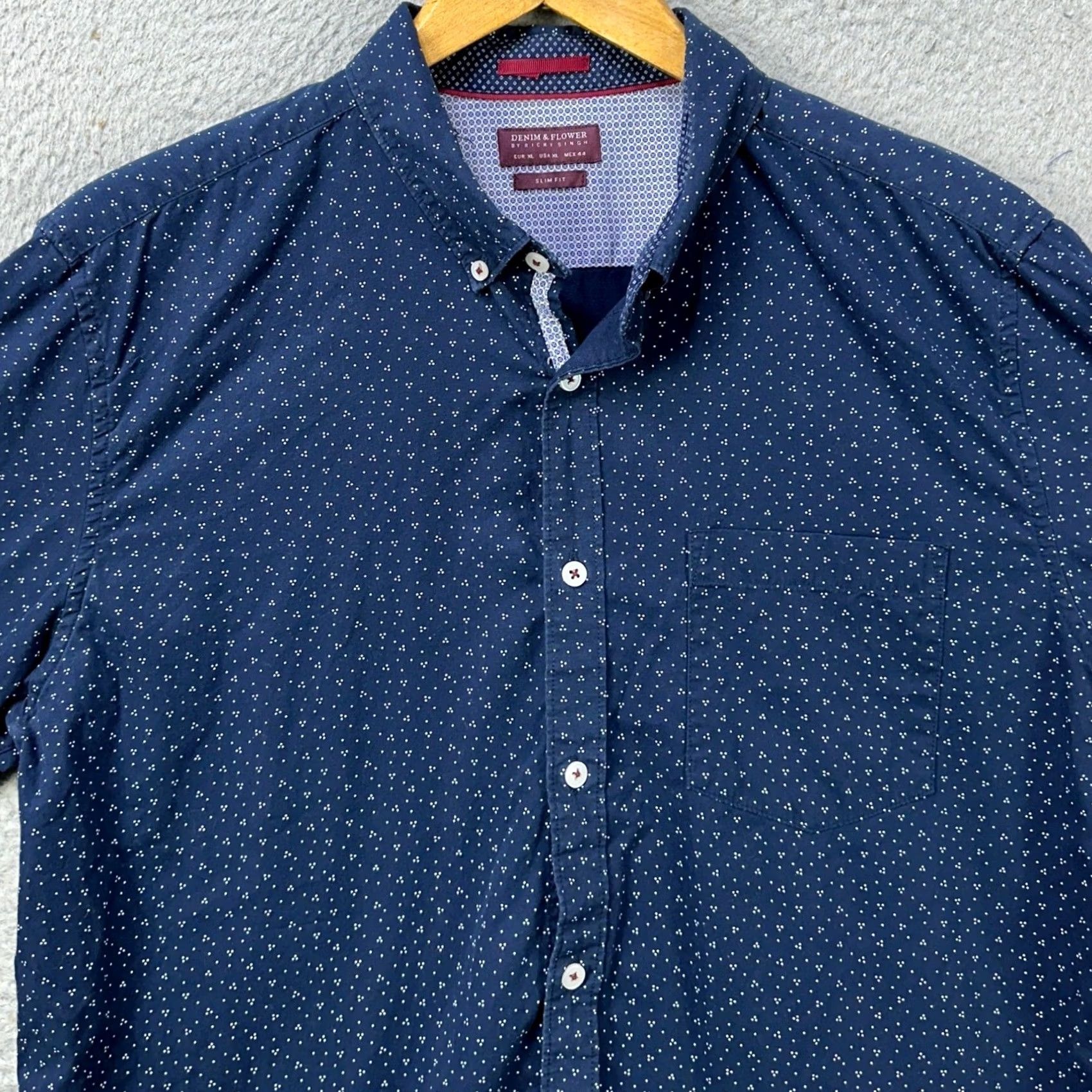 Denime Denim Flower Ricky Singh Shirt Button Down Men XL Blue Dots Slim Fit Short Sleeve Button-Up Casual Shirt Size US XL / EU 56 / 4 - 4 Thumbnail