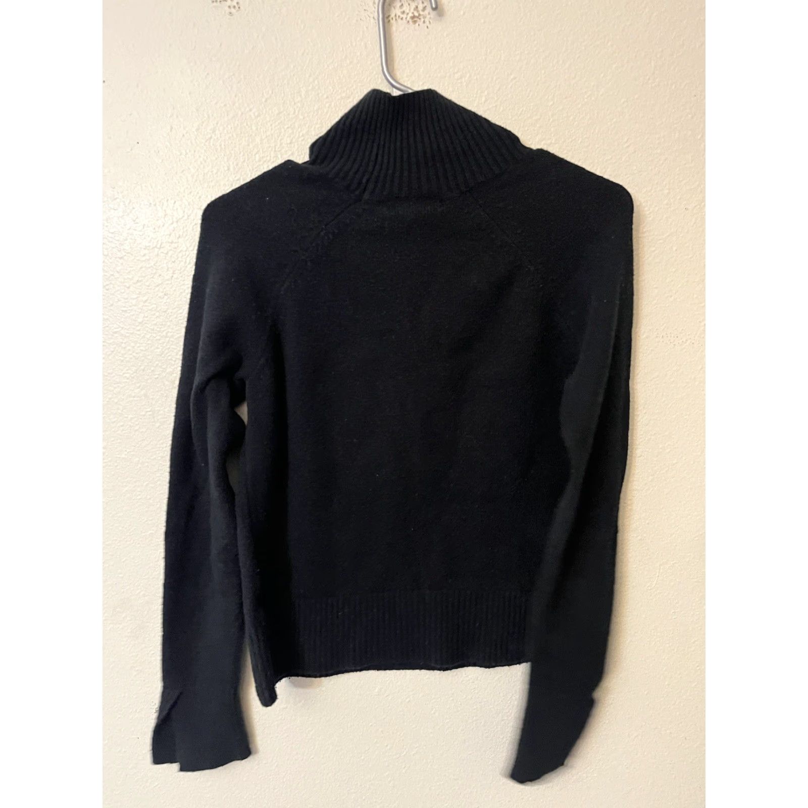 Banana Republic Banana Republic Women's XS Black Mock Neck Sweater Shirt Pullover Casual Knit Long Sleeve Lightweight Classic Winter Women XS Black Mock Neck Sweater Size XS / US 0-2 / IT 36-38 - 3 Thumbnail
