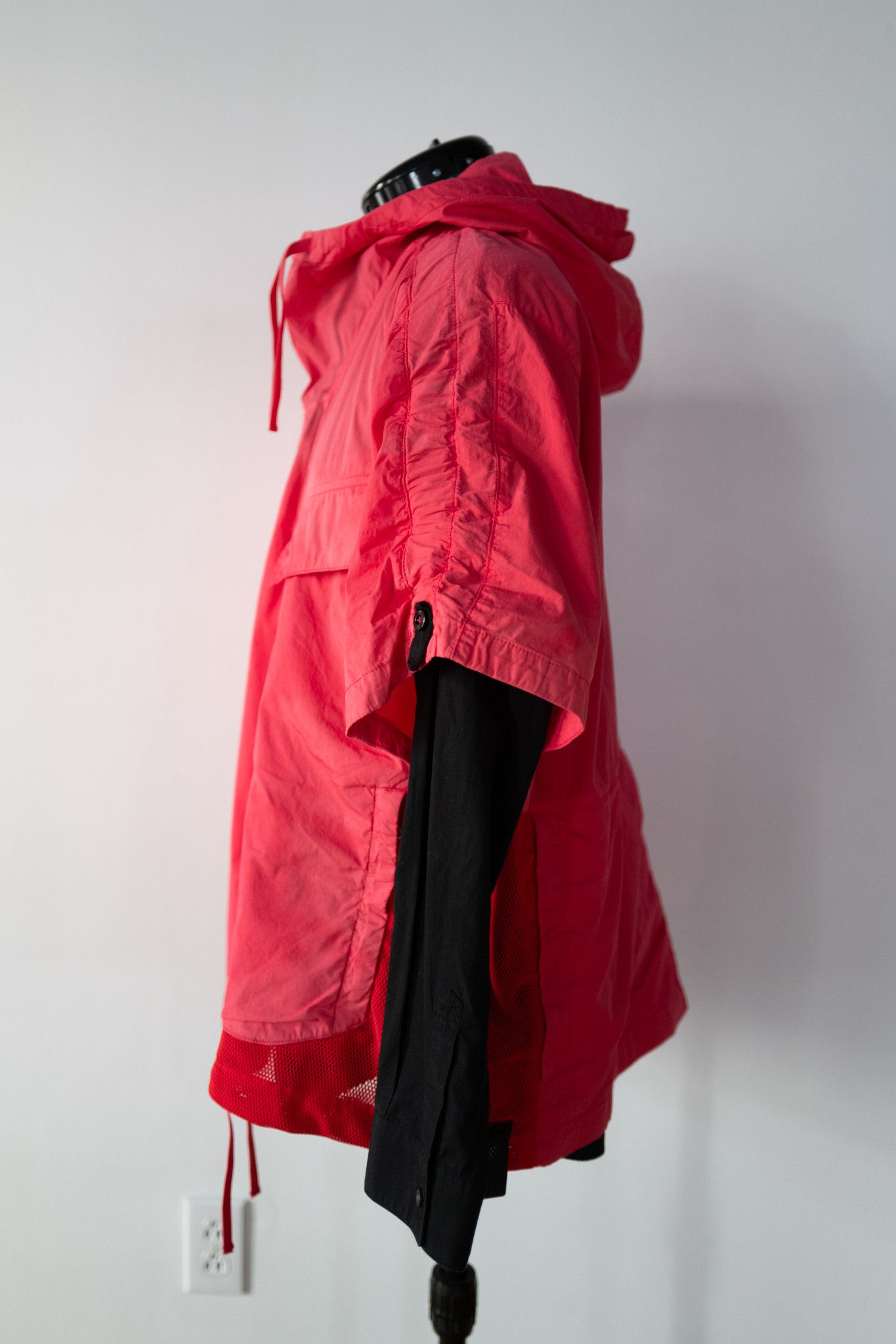 Stone Island Shadow Project SHADOW PROJECT SHORT SLEEVE PULLOVER PINK/RED SZ. M NWT Size US M / EU 48-50 / 2 - 3 Thumbnail