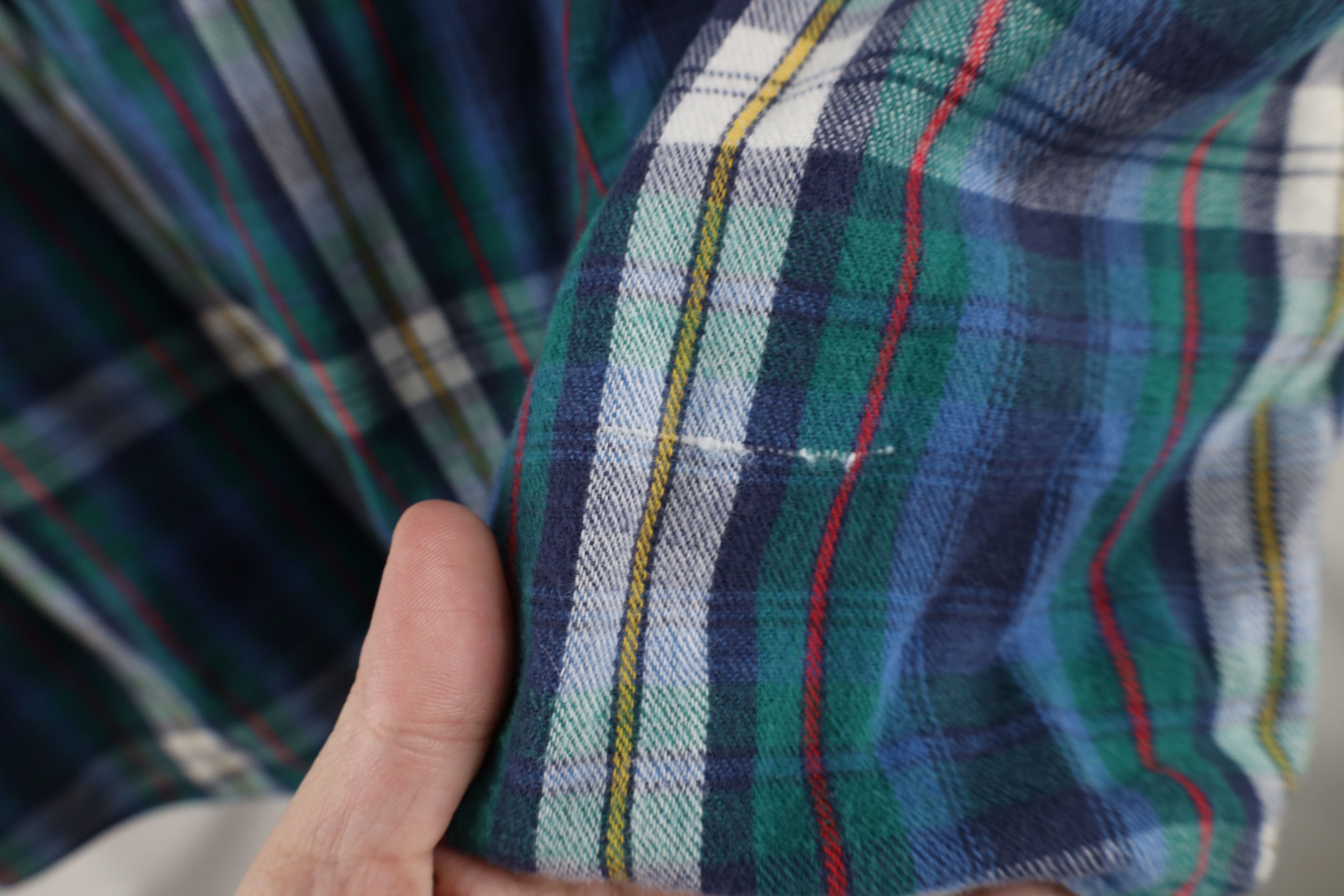Eddie Bauer × Vintage Vintage 90s Eddie Bauer Flannel Collared Button Shirt USA Size US L / EU 52-54 / 3 - 10 Thumbnail