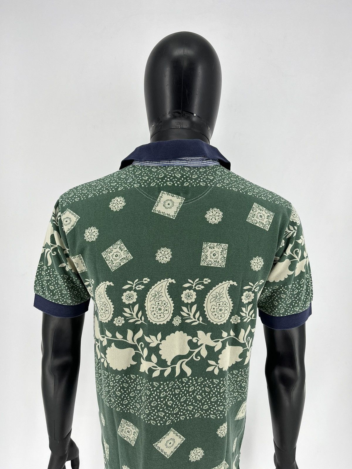 Vintage Vintage Johnny Lambs Milano polo Italy Paisley Size US M / EU 48-50 / 2 - 11 Thumbnail
