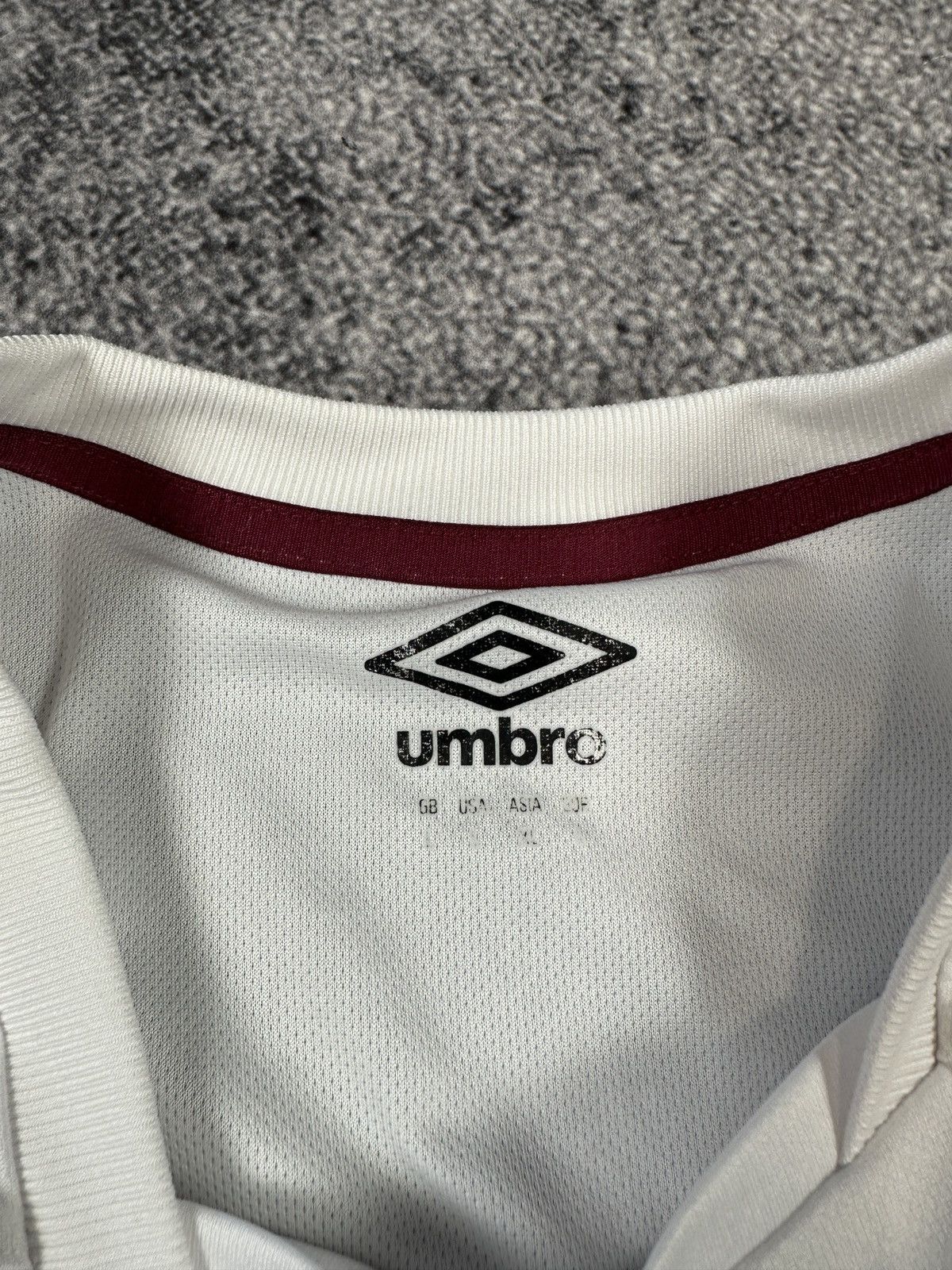 Umbro Umbro West Ham United Soccer Tank Top Streetwear Rare L Size US L / EU 52-54 / 3 - 3 Thumbnail