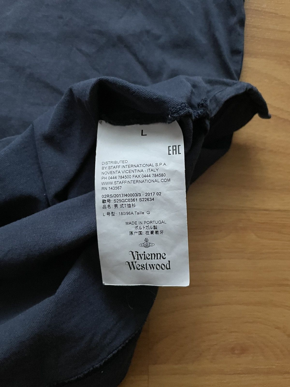 Vivienne Westwood Vivienne Westwood Orb Classic Logo Tee Size US L / EU 52-54 / 3 - 5 Thumbnail