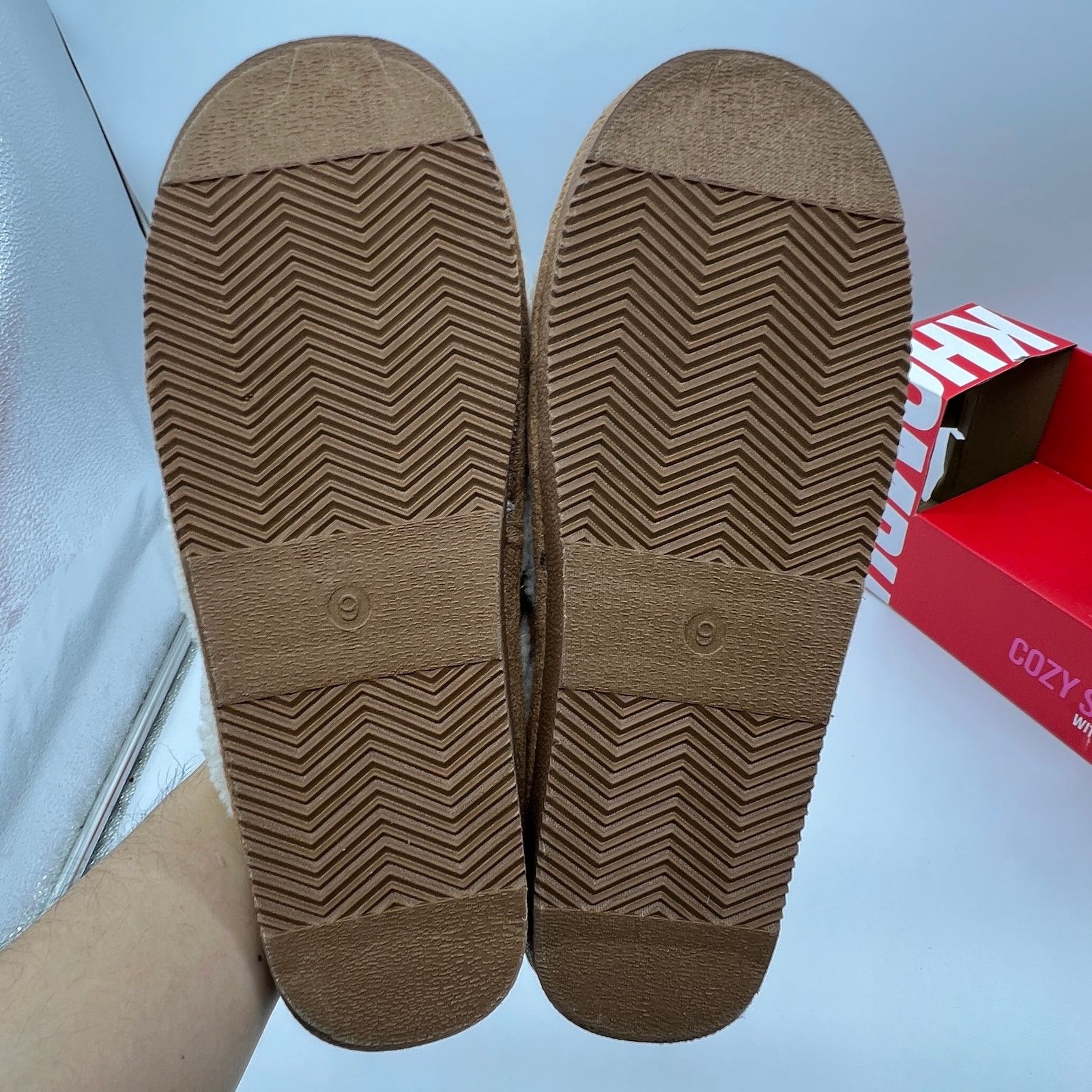 Other Khombu Cozy Faux Fur Slippers Dede Size 9 Medium Ivory Size US 9 / IT 39 - 4 Thumbnail