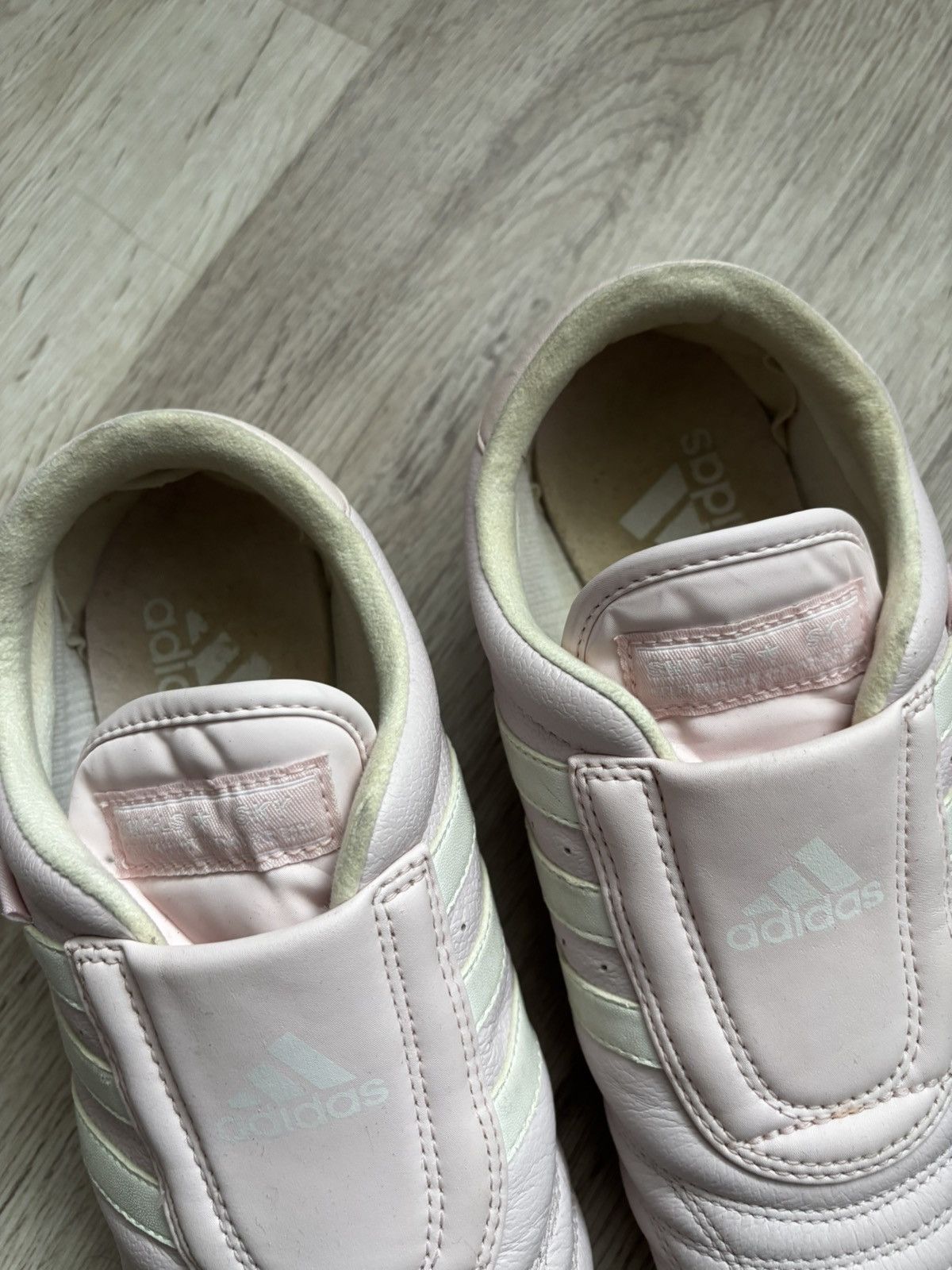 Adidas Adidas Taekwondo Shoes Pink White 2004 (Women’s EU 40 / US 7 Size US 7 / IT 37 - 22 Thumbnail