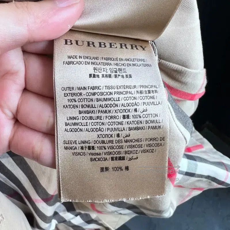 Burberry Burberry Khaki Cotton Women's Trench Coat. Size M / US 6-8 / IT 42-44 - 7 Thumbnail