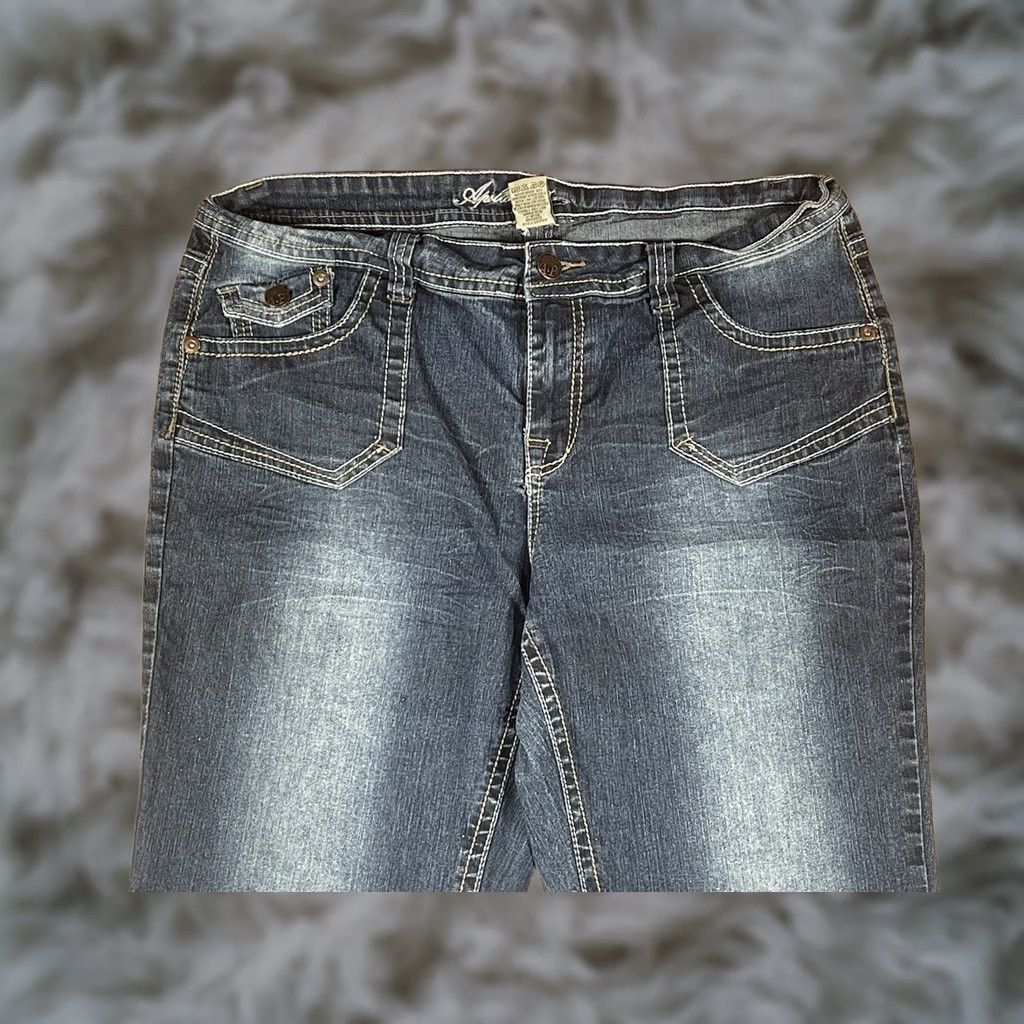 Vintage Apollo Petite Jeans Womens Size 16P Straight Leg High Rise Blue Denim Stretch Size 38" / US 16 / IT 52 - 1 Thumbnail