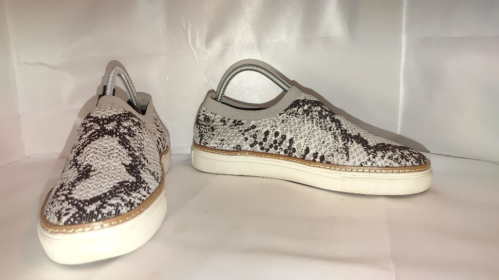 Vince Camuto Vince Camuto Keamalla Slip On Sneaker Size 8 Size US 8 / IT 38 - 6 Thumbnail