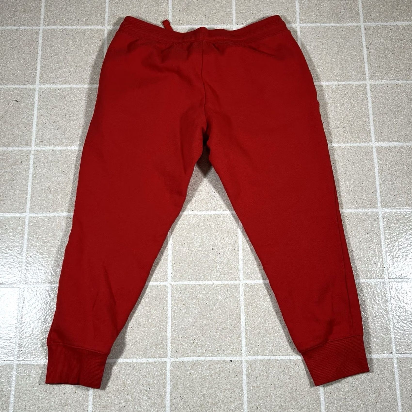 Essentials EUC Women's Amazon Fleece Jogger Sweatpants Pants Sweatpants M Red Amazon Essentials Regular Size M Womens Size 32" / US 10 / IT 46 - 3 Thumbnail