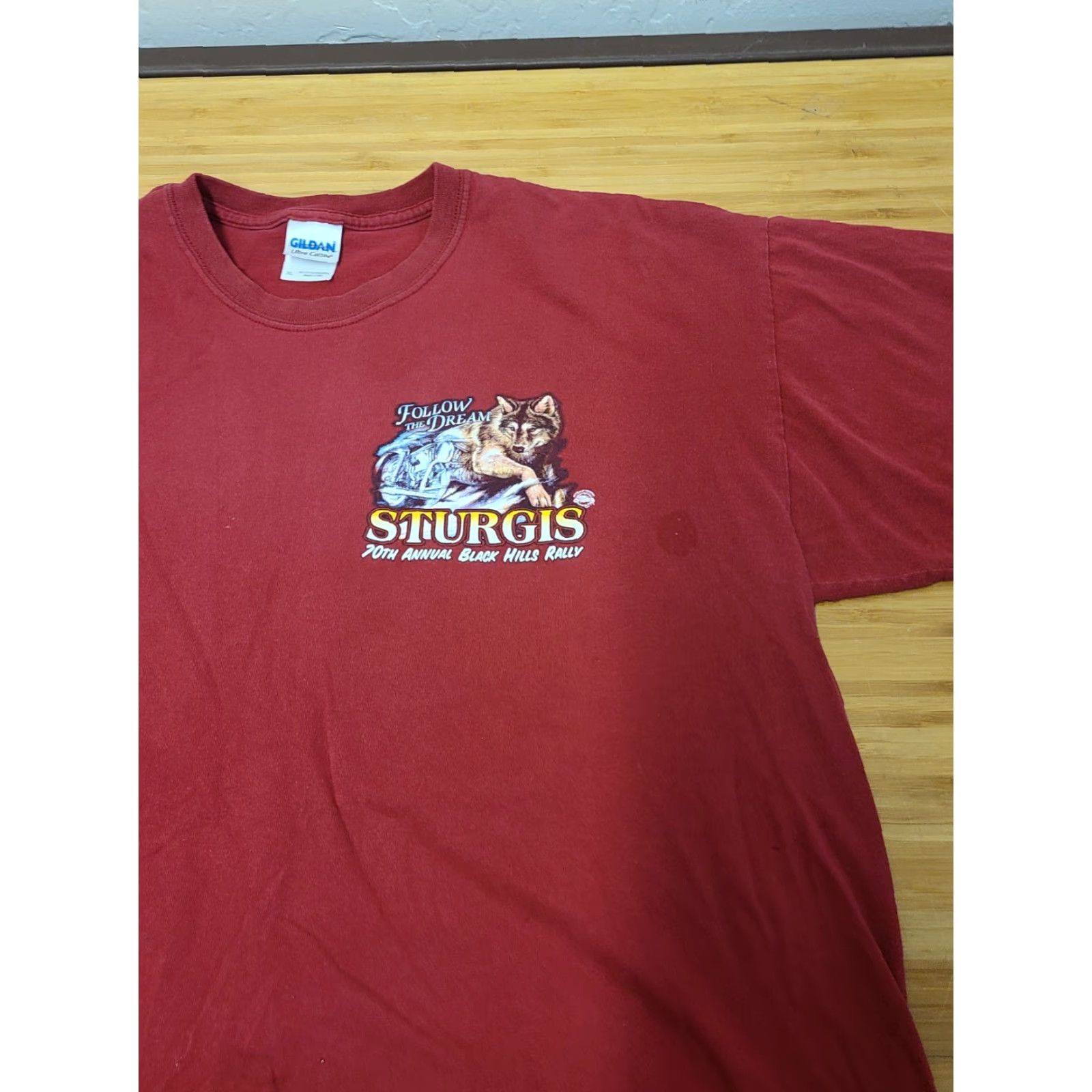 Gildan VINTAGE Sturgis 2010 Black Hills Rally 70th Annual Men's Size XL T-shirt Size US XL / EU 56 / 4 - 2 Thumbnail