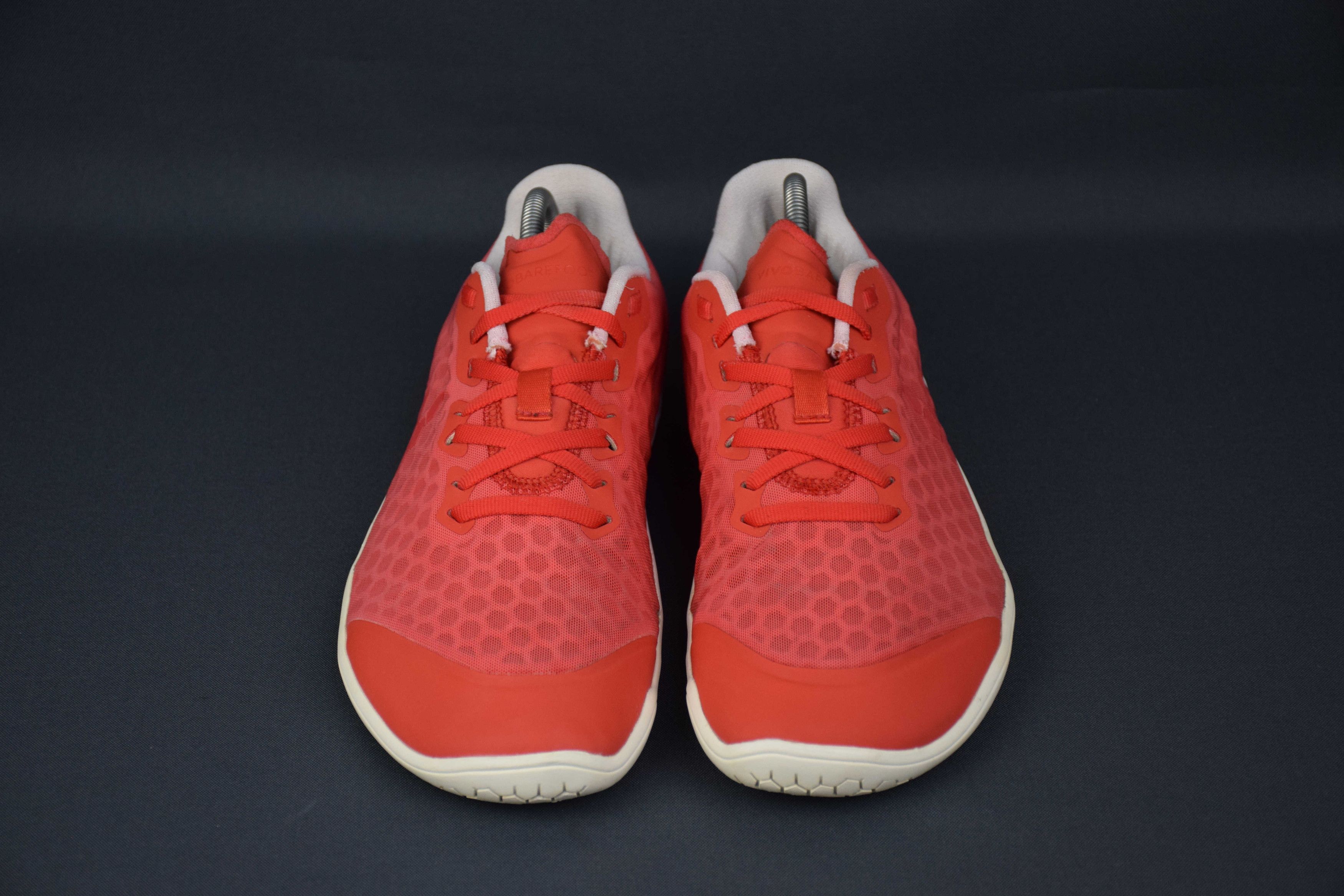 Vivobarefoot Vivobarefoot Stealth III Trainers Red Shoes US 8 UK 6 EU 39 Size US 8 / IT 38 - 4 Thumbnail