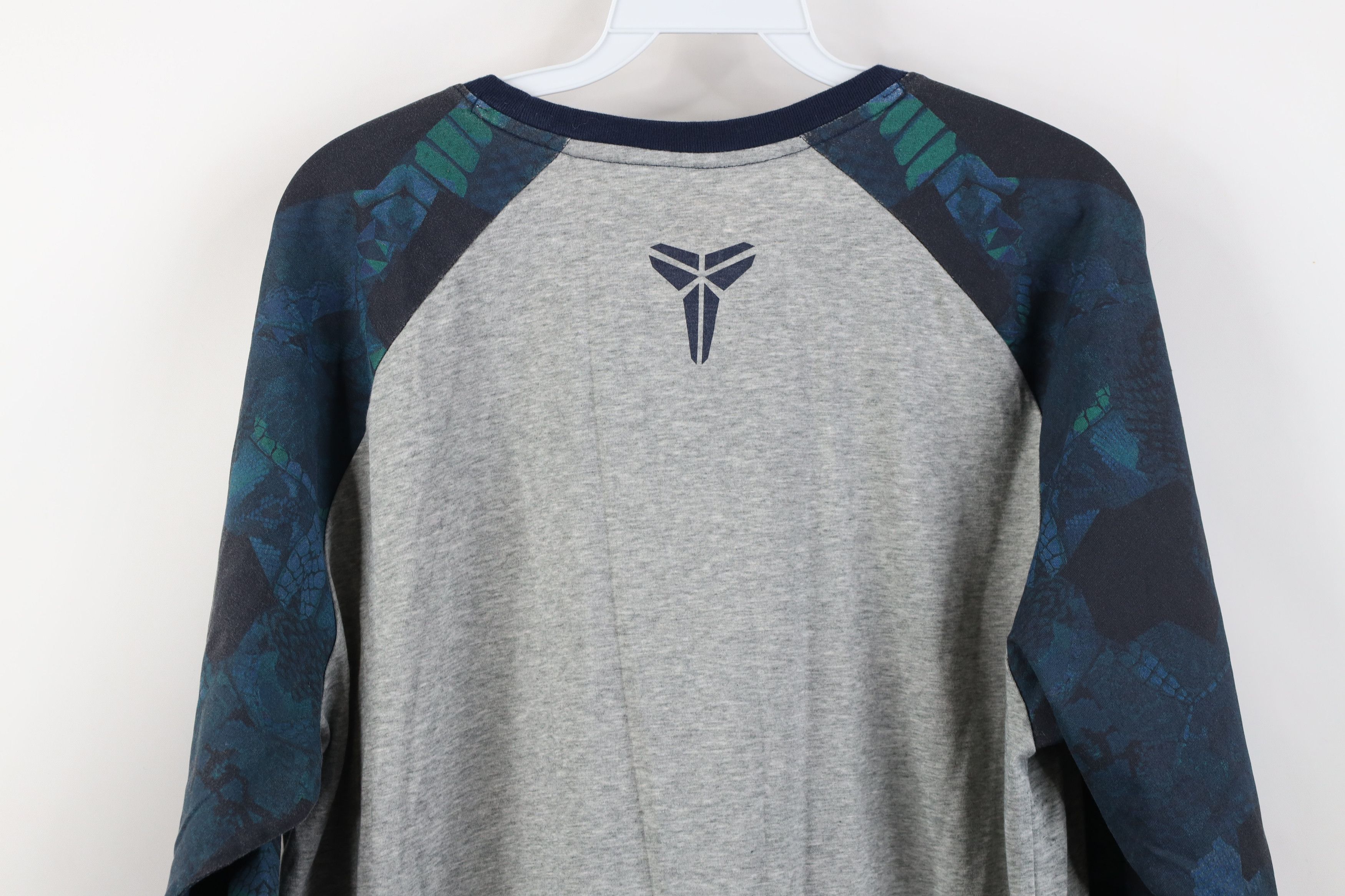 Nike Y2K Nike Kobe Bryant Mamba Snake 3/4 Sleeve Raglan T-Shirt Size US L / EU 52-54 / 3 - 11 Thumbnail