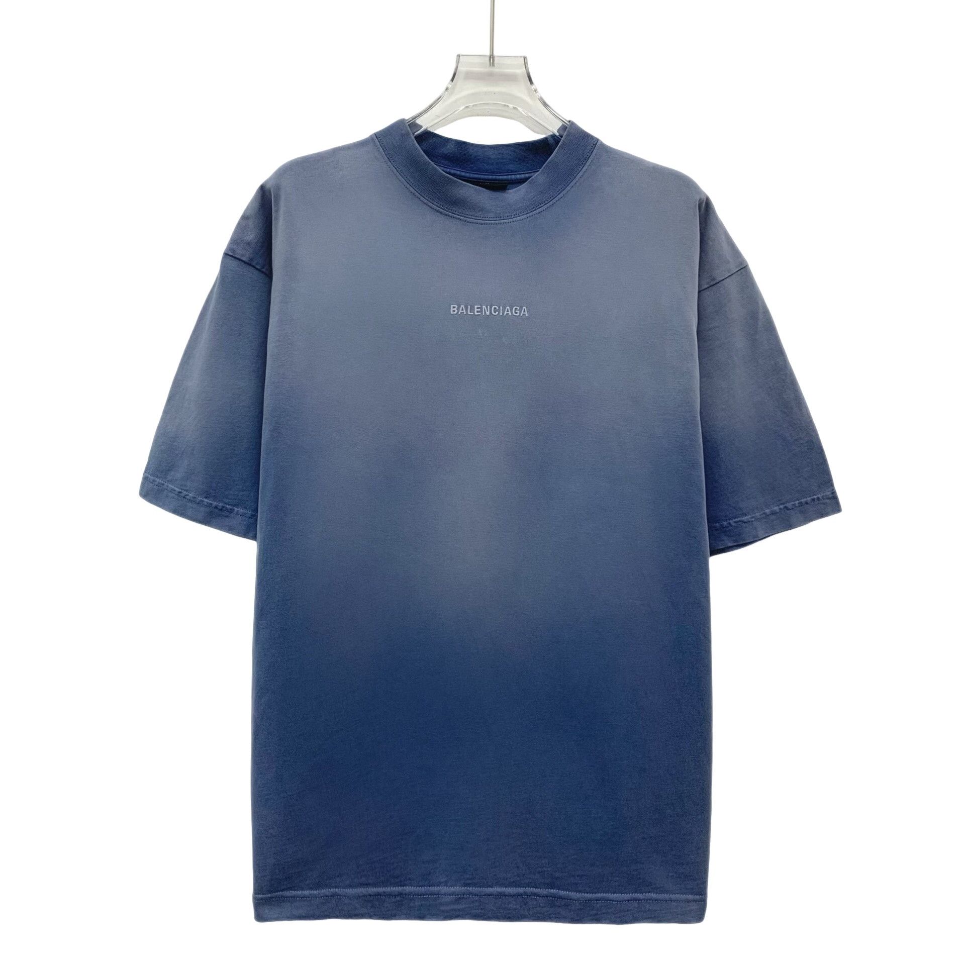 Balenciaga Balenciaga Gradient Wash Embroidered T-Shirt XXS Size US XXS / EU 40 - 1 Thumbnail