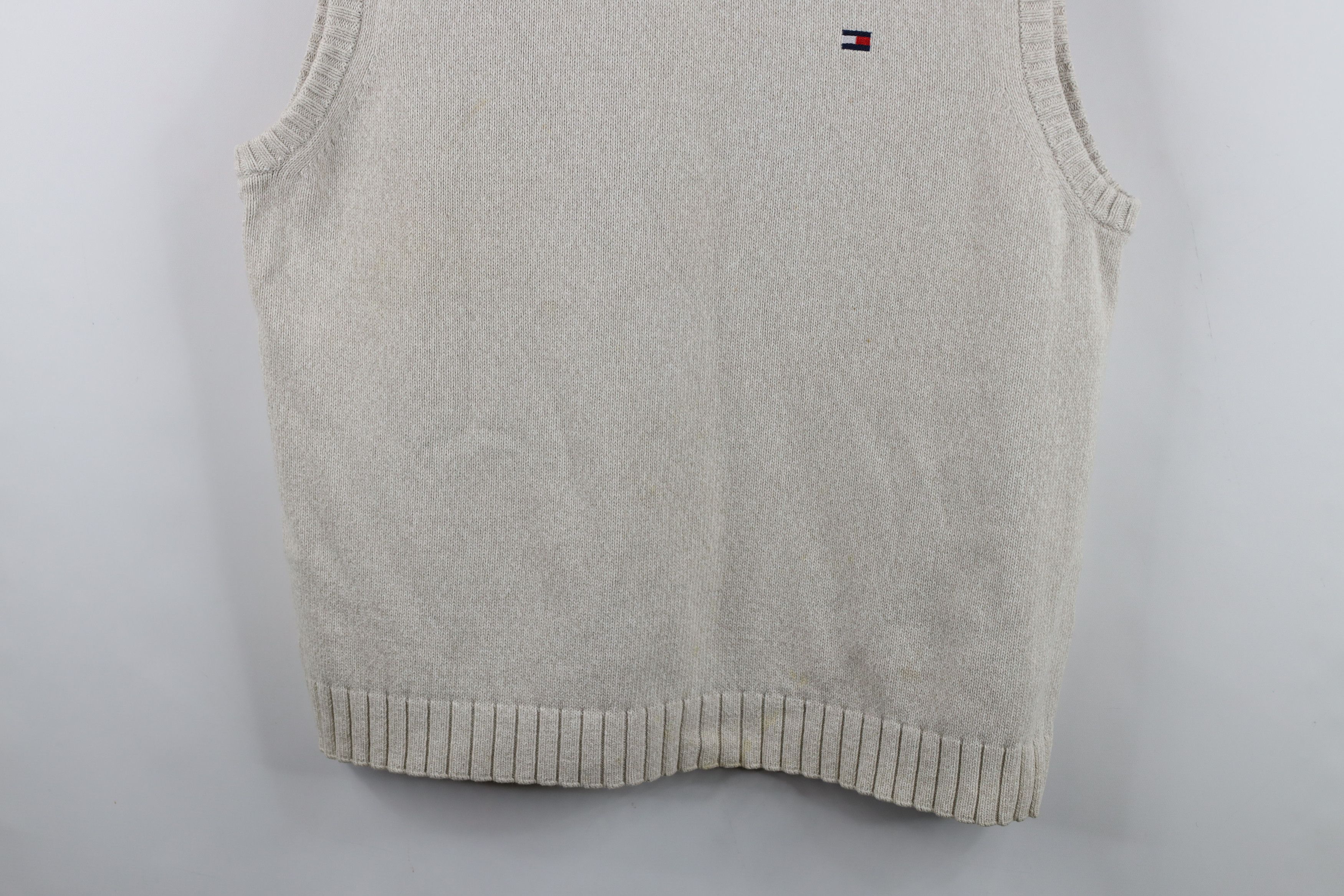 Tommy Hilfiger Vintage 90s Tommy Hilfiger Cotton Knit Sweater Vest Beige Size US XL / EU 56 / 4 - 3 Thumbnail