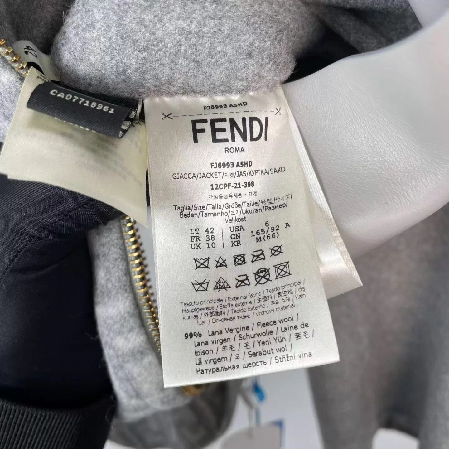 Fendi Fendi double-faced allover print wool coat 42 gray no extras Size M / US 6-8 / IT 42-44 - 2 Thumbnail