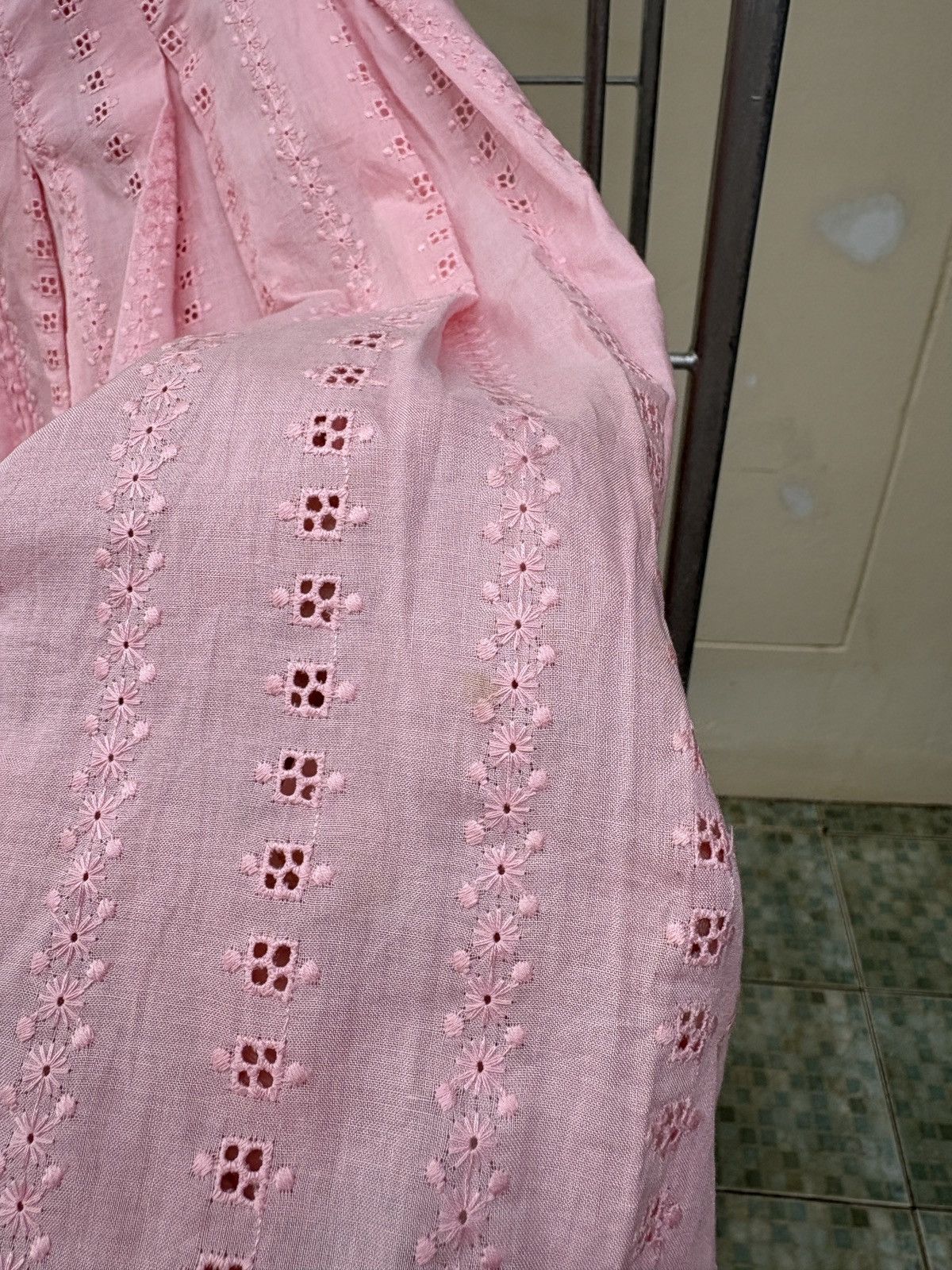 Celine Celine vintage pink lace skirt Size 27" / US 4 / IT 40 - 8 Thumbnail
