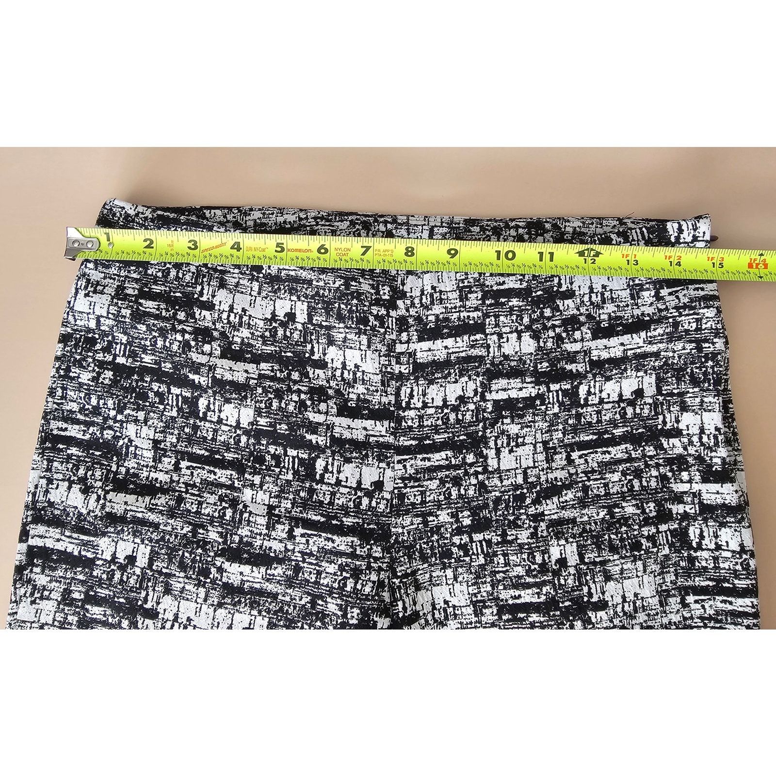 Diane von Furstenberg Diane Von Furstenberg Women's B/W Jacquard Dorothy Pants 2 Size 26" / US 2 / IT 38 - 4 Thumbnail