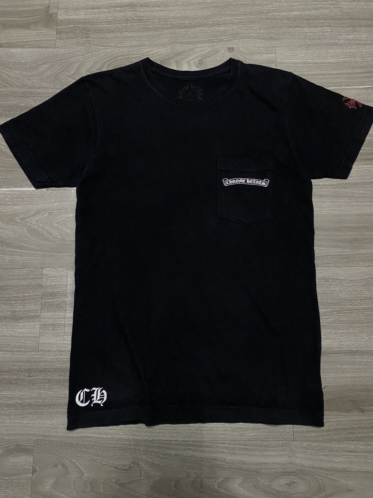 Chrome Hearts STEAL - USA CROSS PLUS RED SCRIPT SCROLL CHROME HEARTS TEE Size US M / EU 48-50 / 2 - 3 Thumbnail