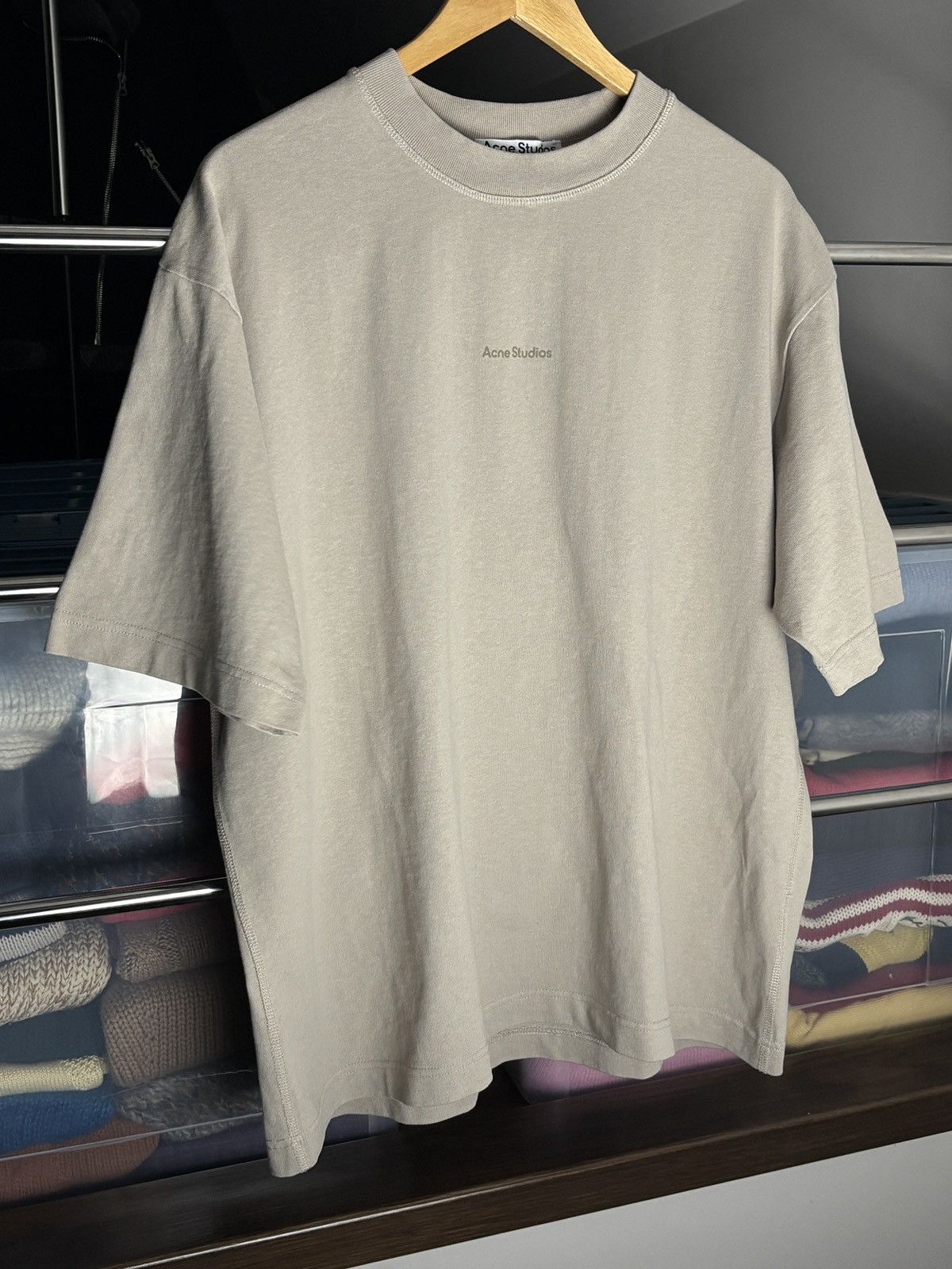 Acne Studios Acne Studios Oversized Boxy Center Logo Beige Tee Size US M / EU 48-50 / 2 - 2 Thumbnail