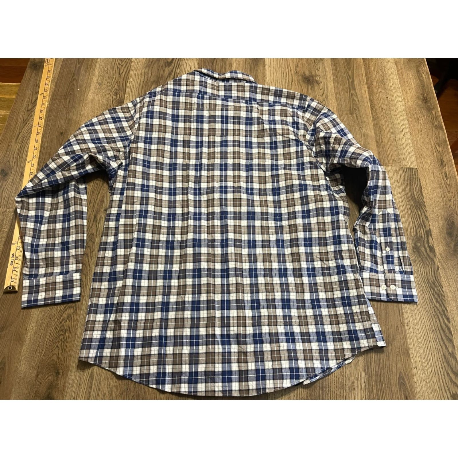 Croft & Barrow Croft & Barrow Shirt Mens 17.5 34/35 Blue Brown Plaid Button Down Classic Fit Size US XXL / EU 58 / 5 - 2 Thumbnail